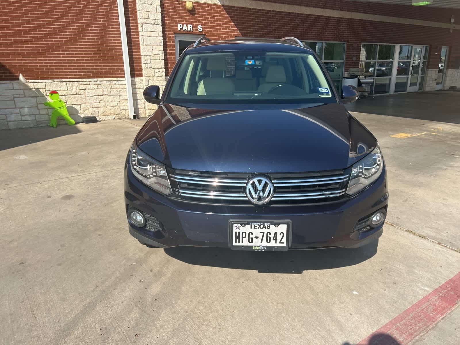 2016 Volkswagen Tiguan SE 2