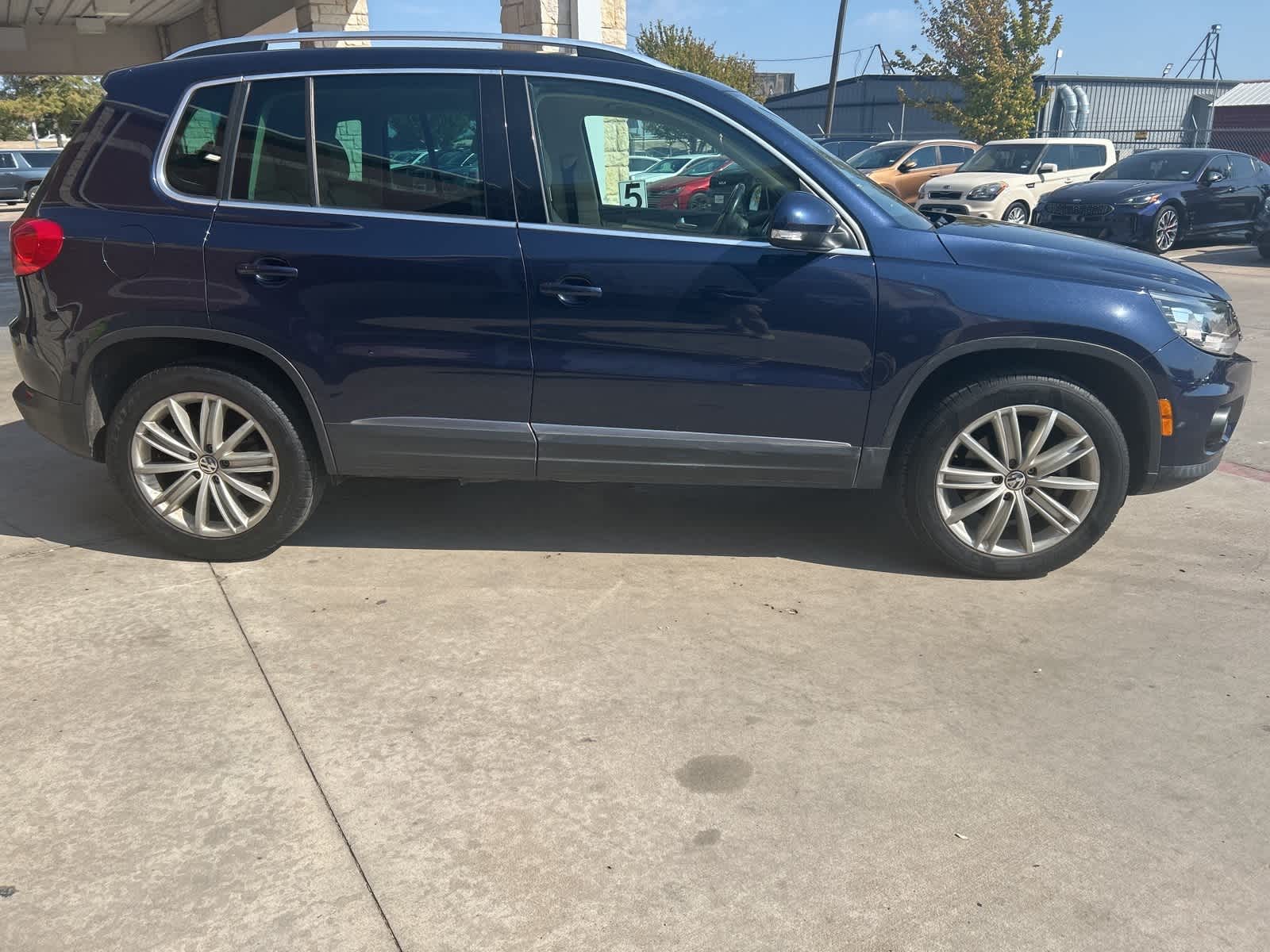 2016 Volkswagen Tiguan SE 4