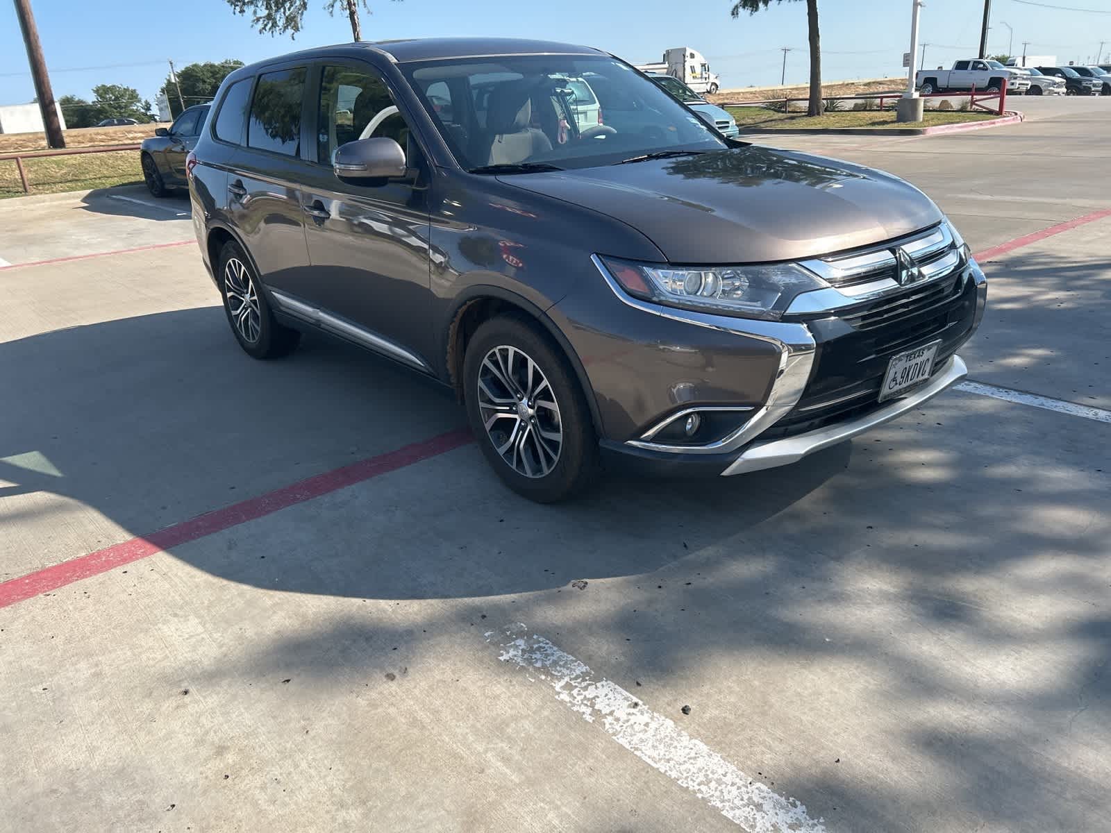 2016 Mitsubishi Outlander SE 3