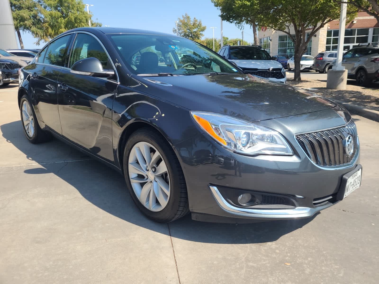 2017 Buick Regal Premium II 3