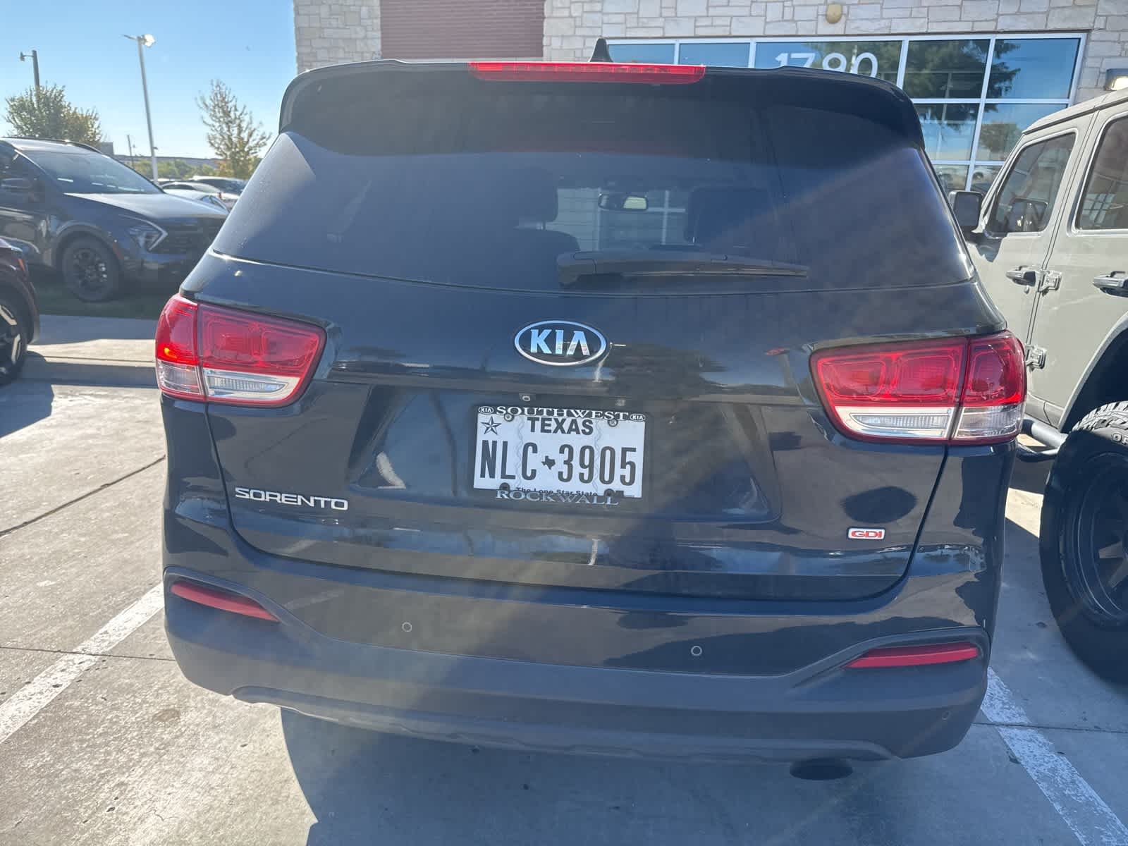 2017 Kia Sorento LX 4