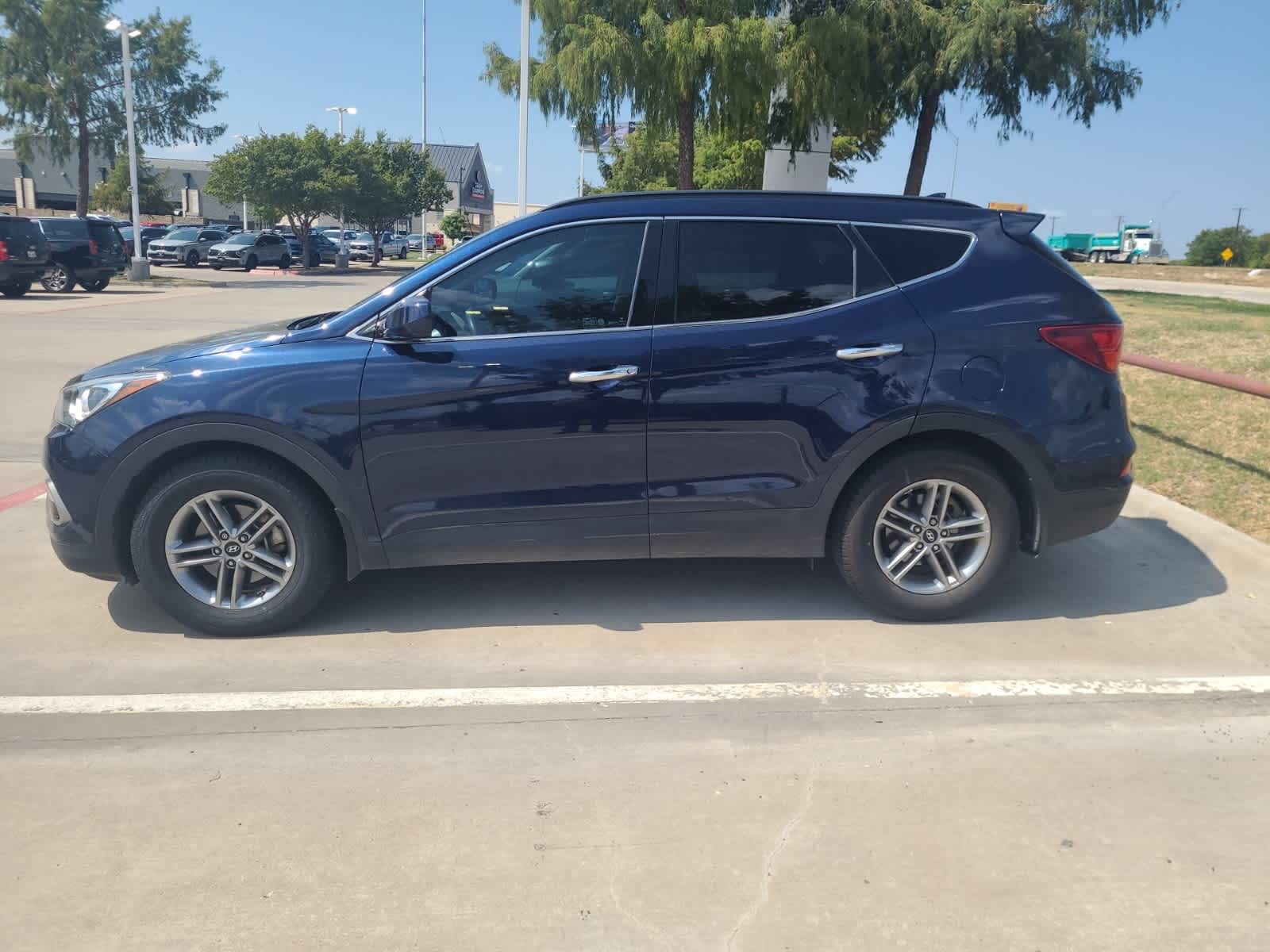 2017 Hyundai Santa Fe Sport 2.4L 8