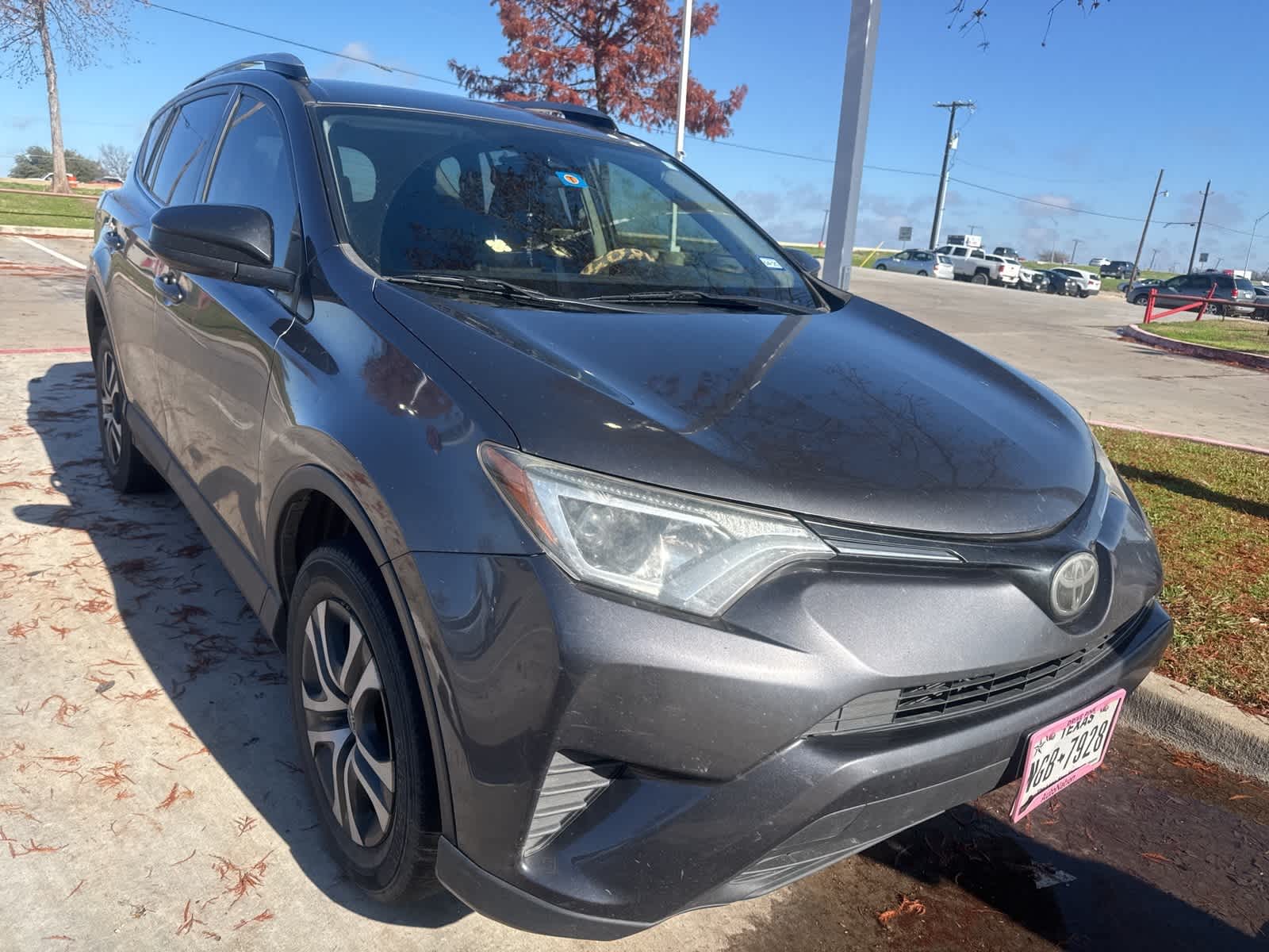 2017 Toyota RAV4 LE 3