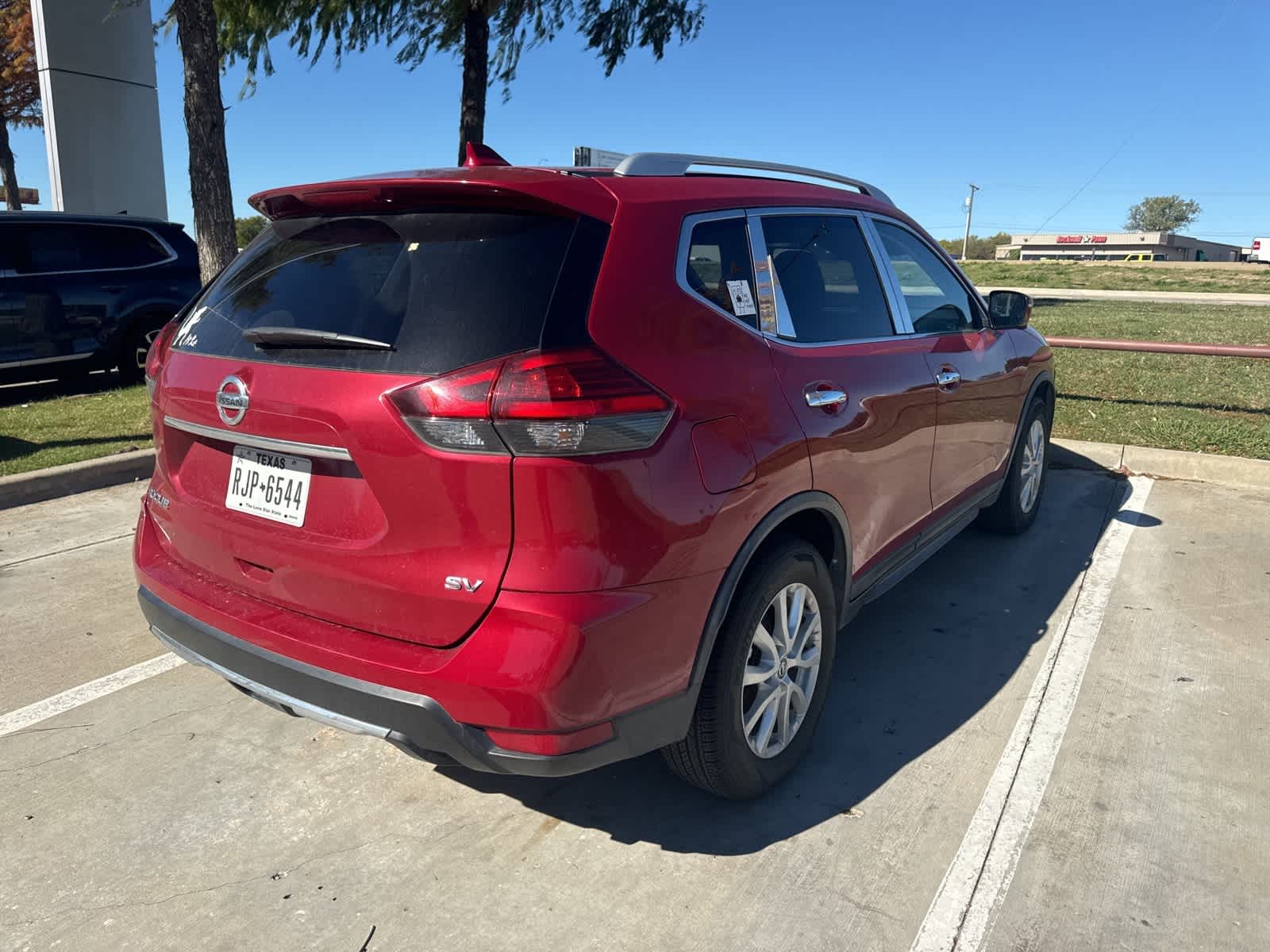 2017 Nissan Rogue SV 3