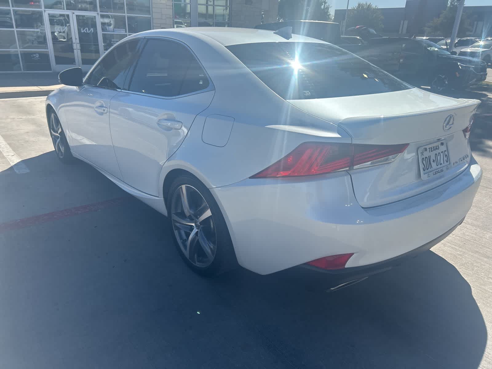 2018 Lexus IS IS 300 6