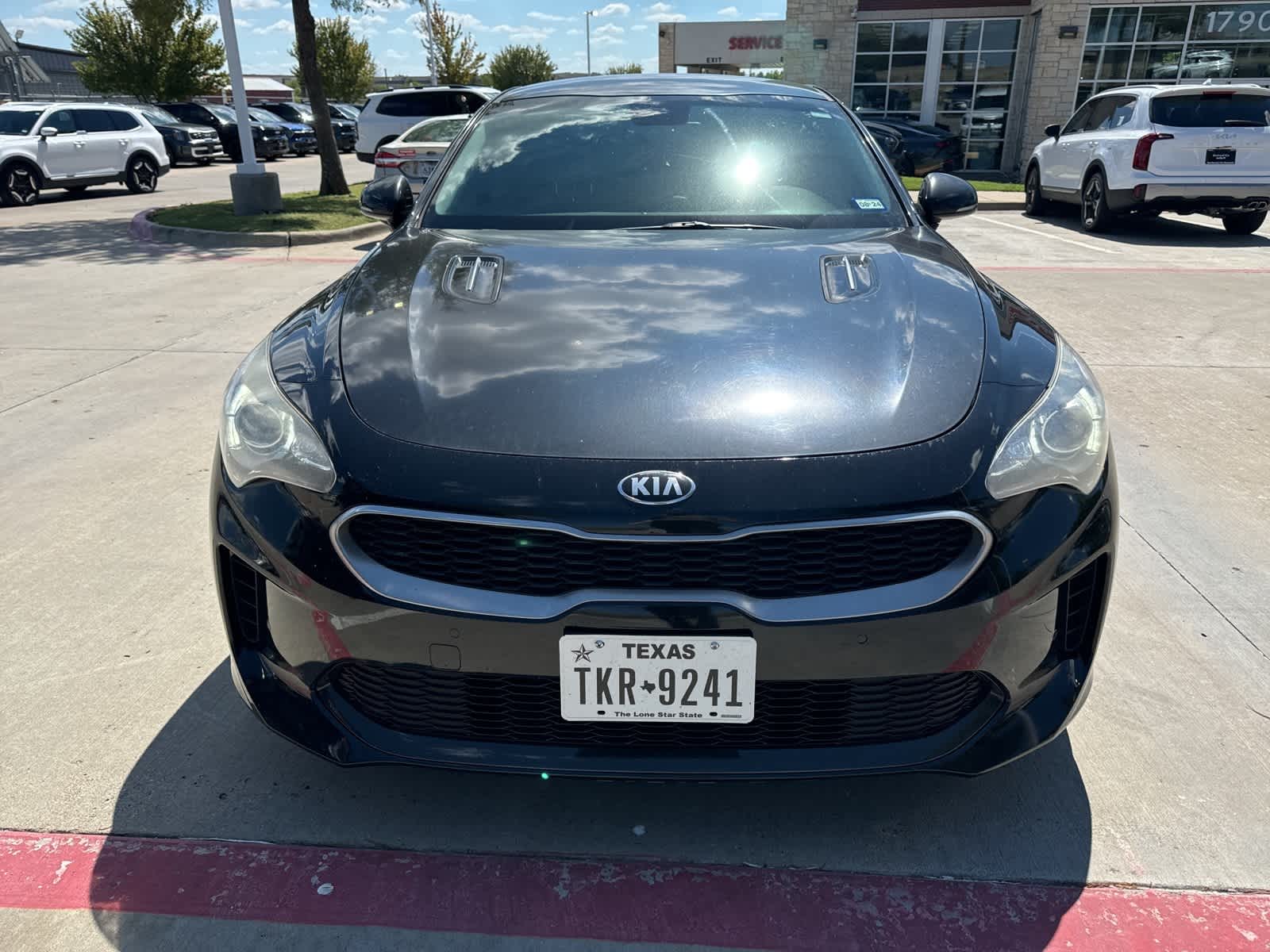 2018 Kia Stinger Base 2