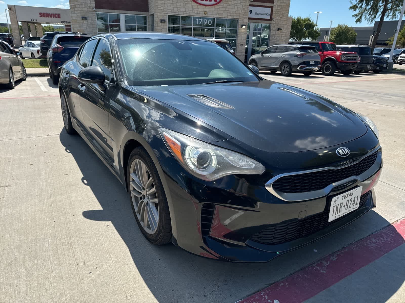 2018 Kia Stinger Base 3