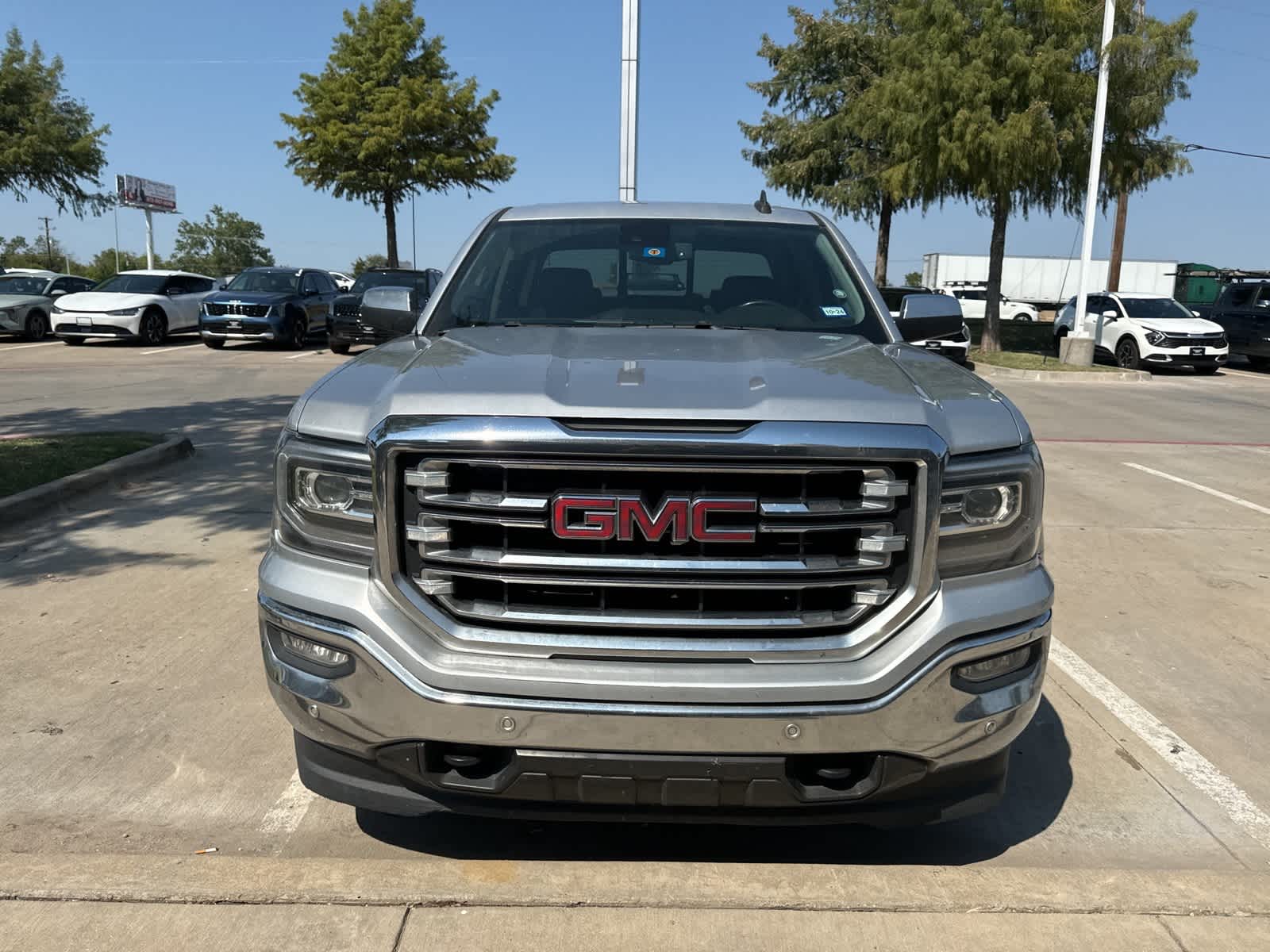 2018 GMC Sierra 1500 SLT 4WD Crew Cab 143.5 2