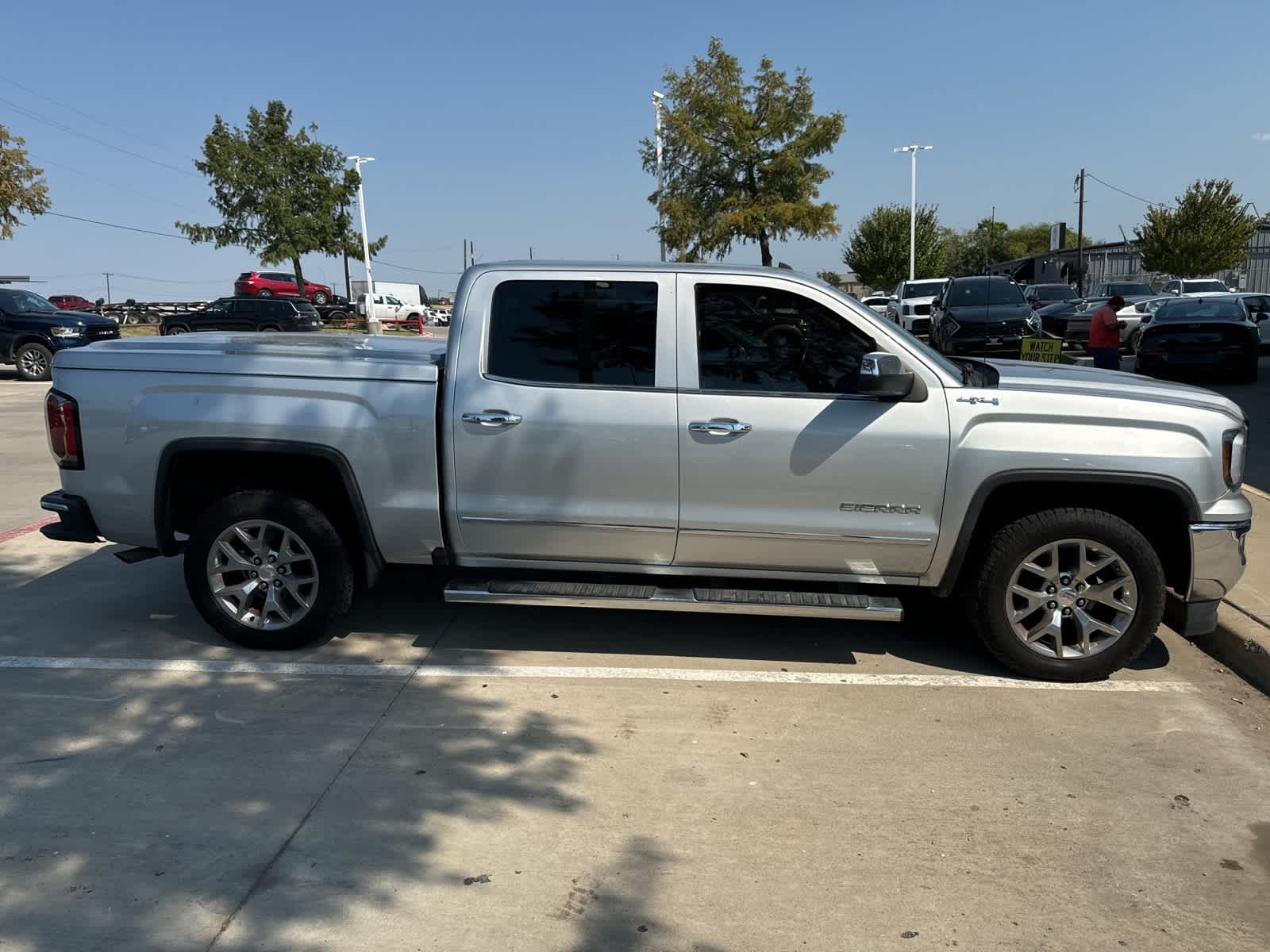 2018 GMC Sierra 1500 SLT 4WD Crew Cab 143.5 4