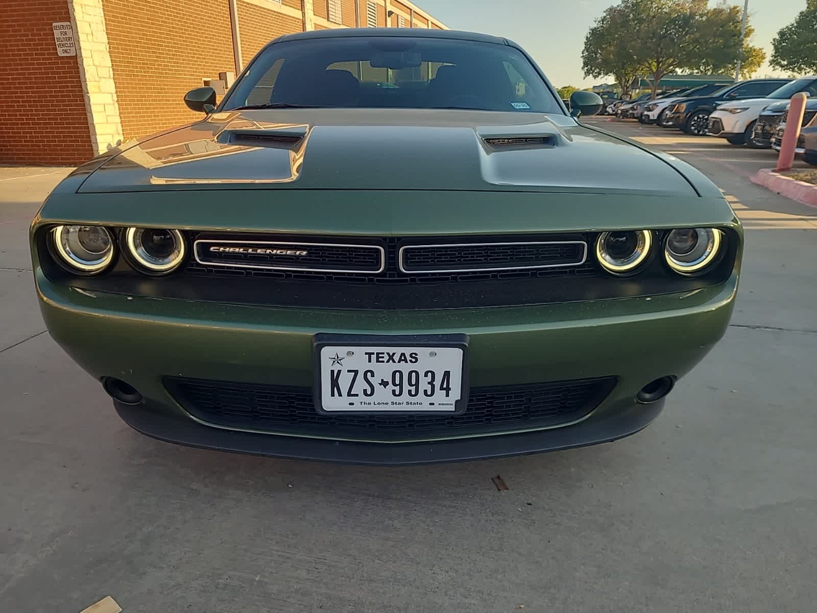 2018 Dodge Challenger SXT 2