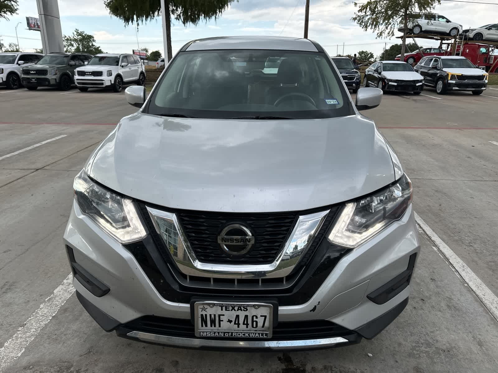 2018 Nissan Rogue S 2