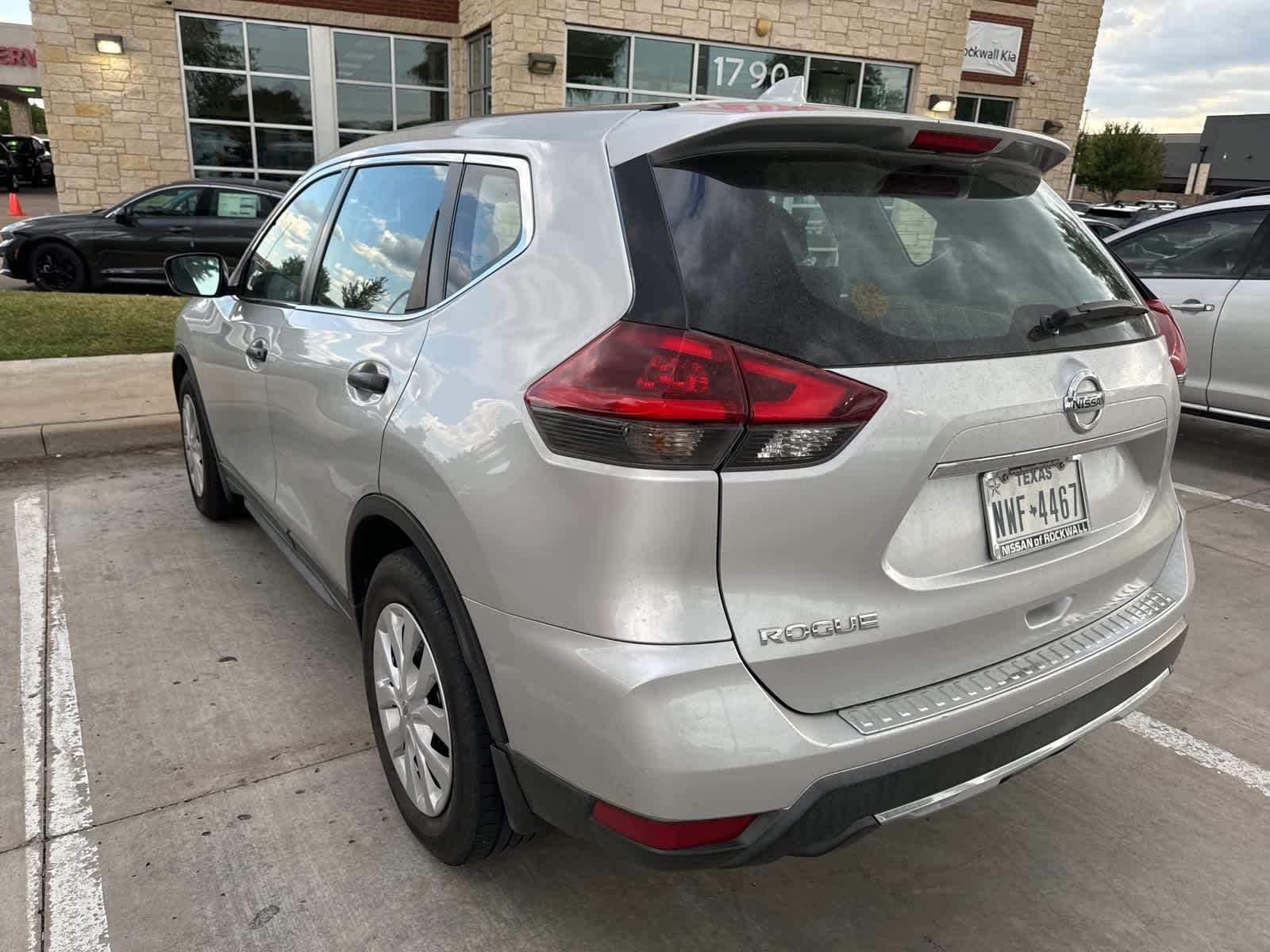 2018 Nissan Rogue S 7