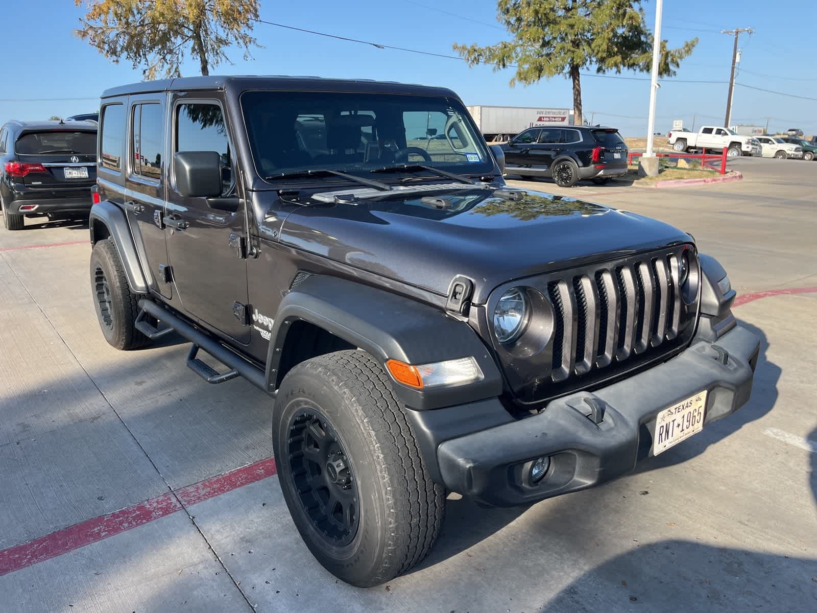 2018 Jeep Wrangler Unlimited Sport S 3