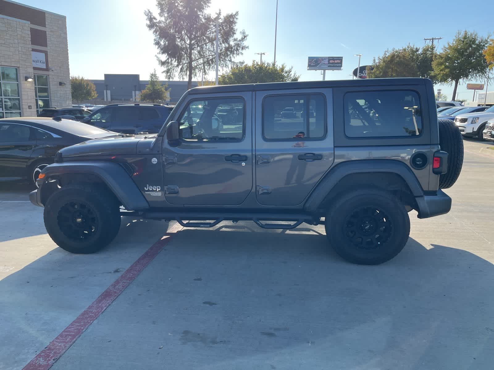 2018 Jeep Wrangler Unlimited Sport S 9