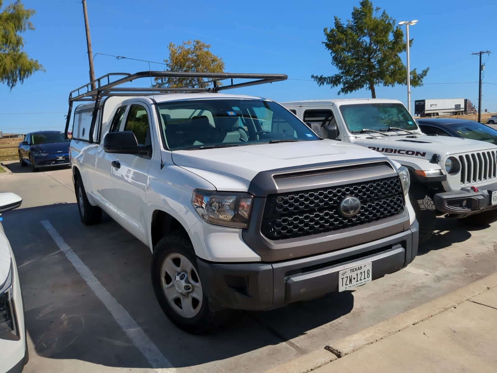 2018 Toyota Tundra SR Double Cab 8.1 Bed 5.7L 3