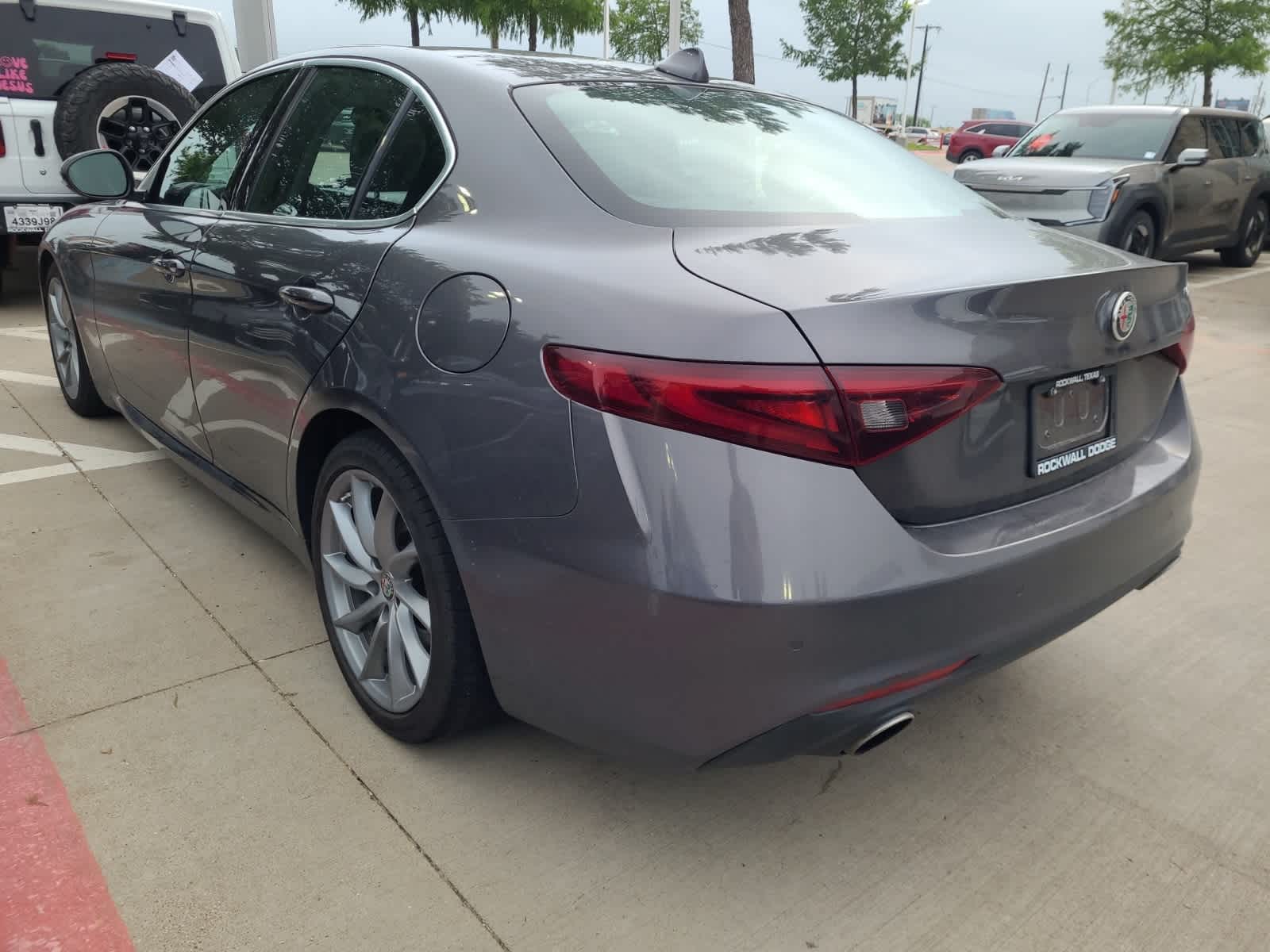 2019 Alfa Romeo Giulia  5