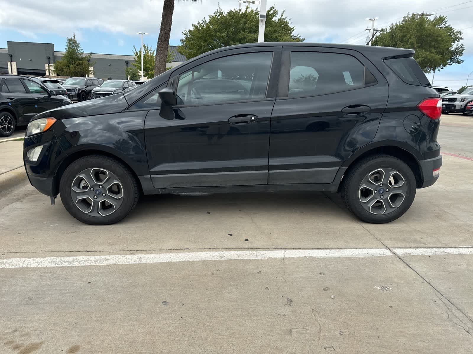 2019 Ford EcoSport S 8