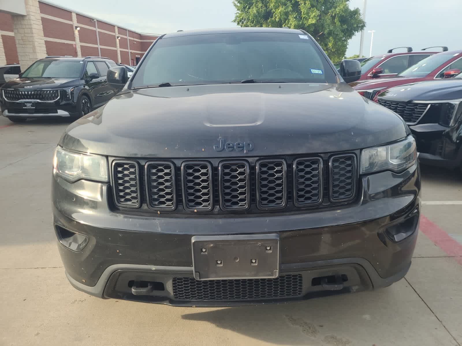 2019 Jeep Grand Cherokee Upland 2