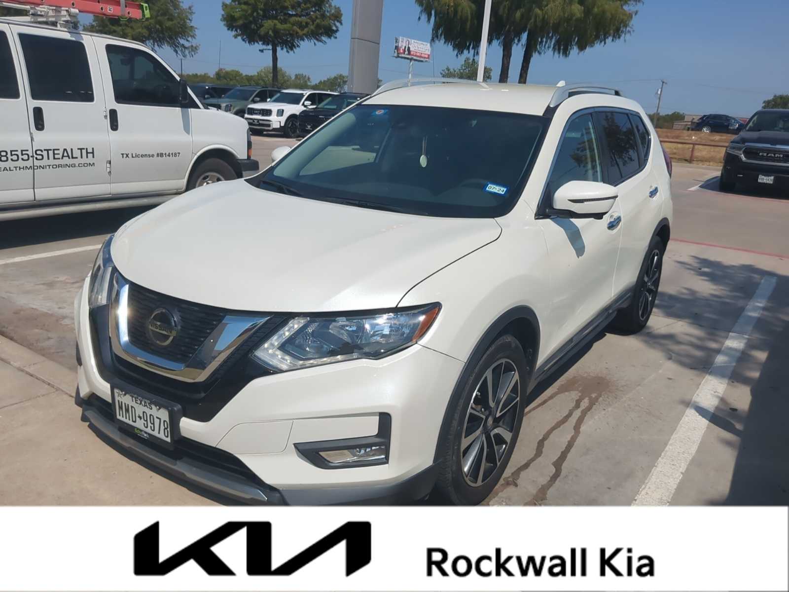 2019 Nissan Rogue SL 1