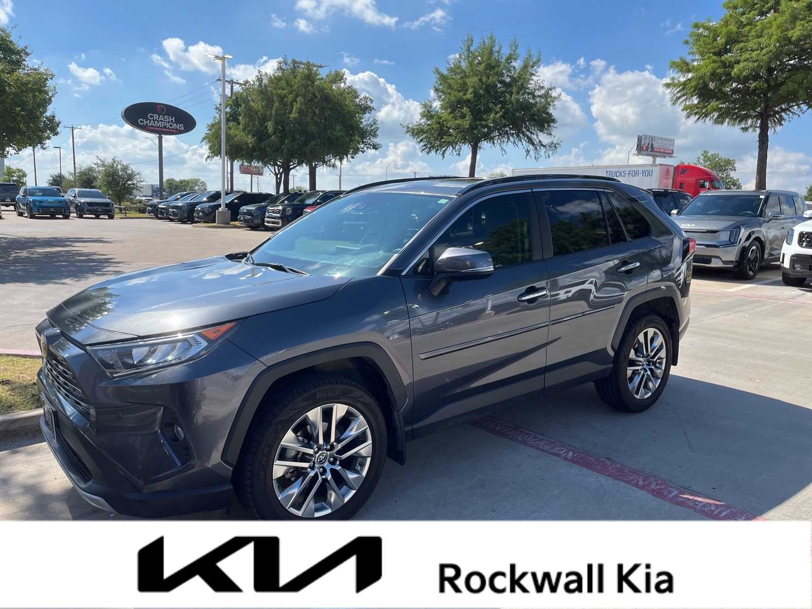 2019 Toyota RAV4 Limited 1