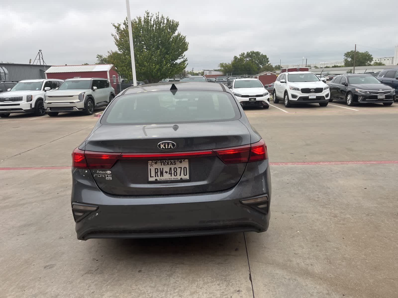 2019 Kia Forte FE 5