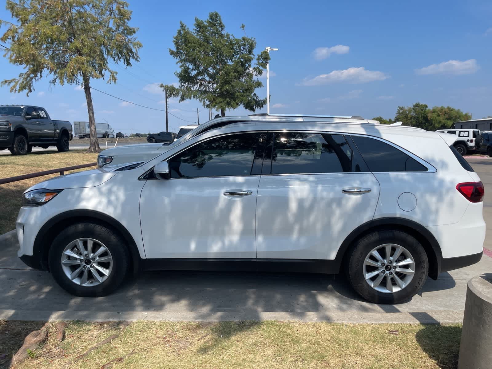 2019 Kia Sorento LX 7