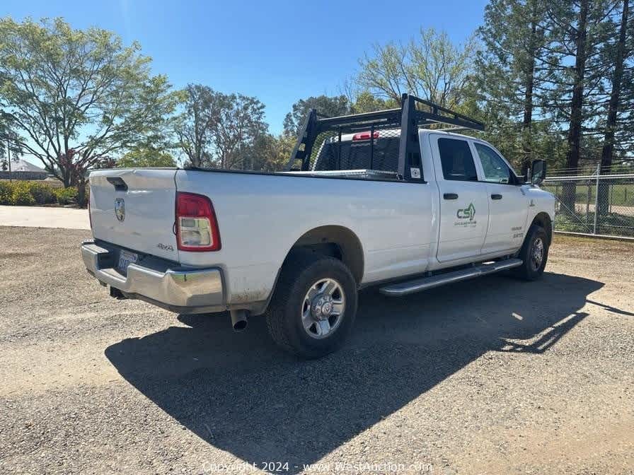 2019 Ram 3500 Tradesman 4x4 Crew Cab 8 Box 2