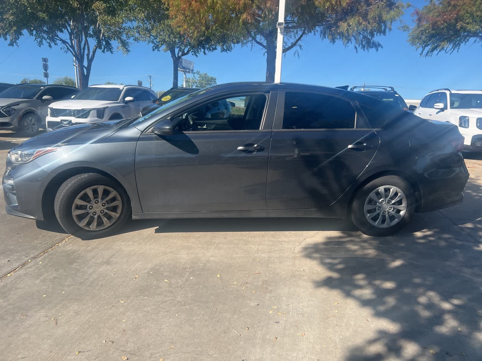 2020 Kia Forte FE 8