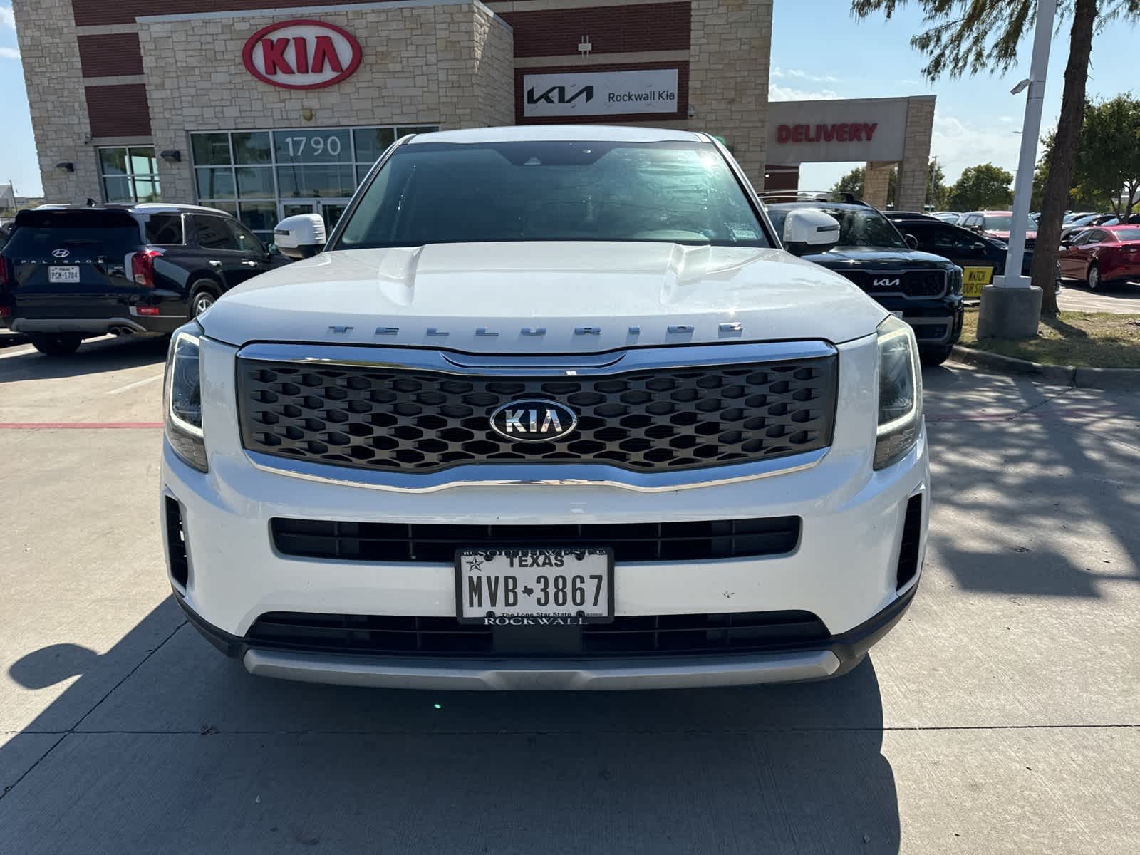 2020 Kia Telluride LX 2