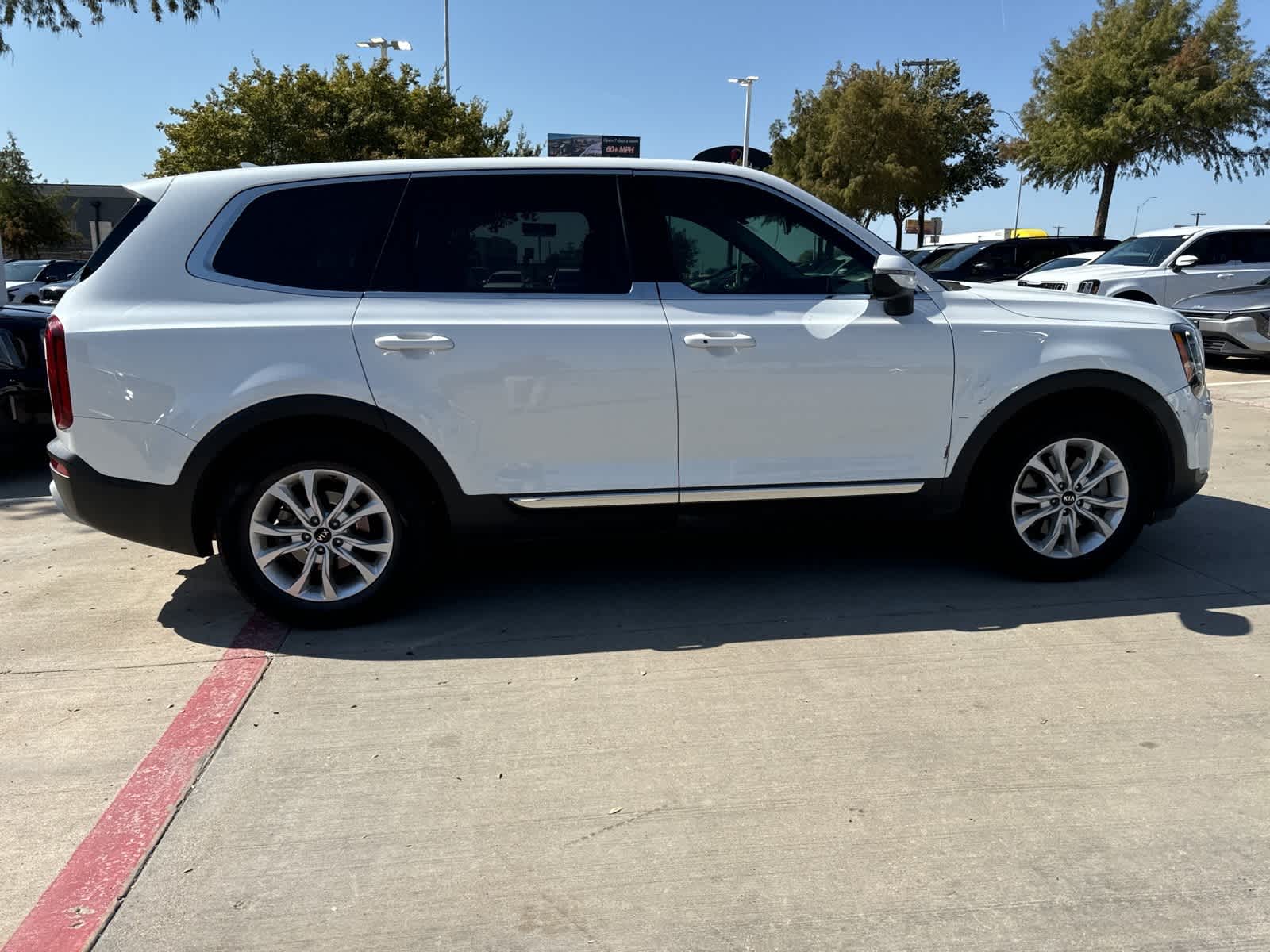 2020 Kia Telluride LX 4