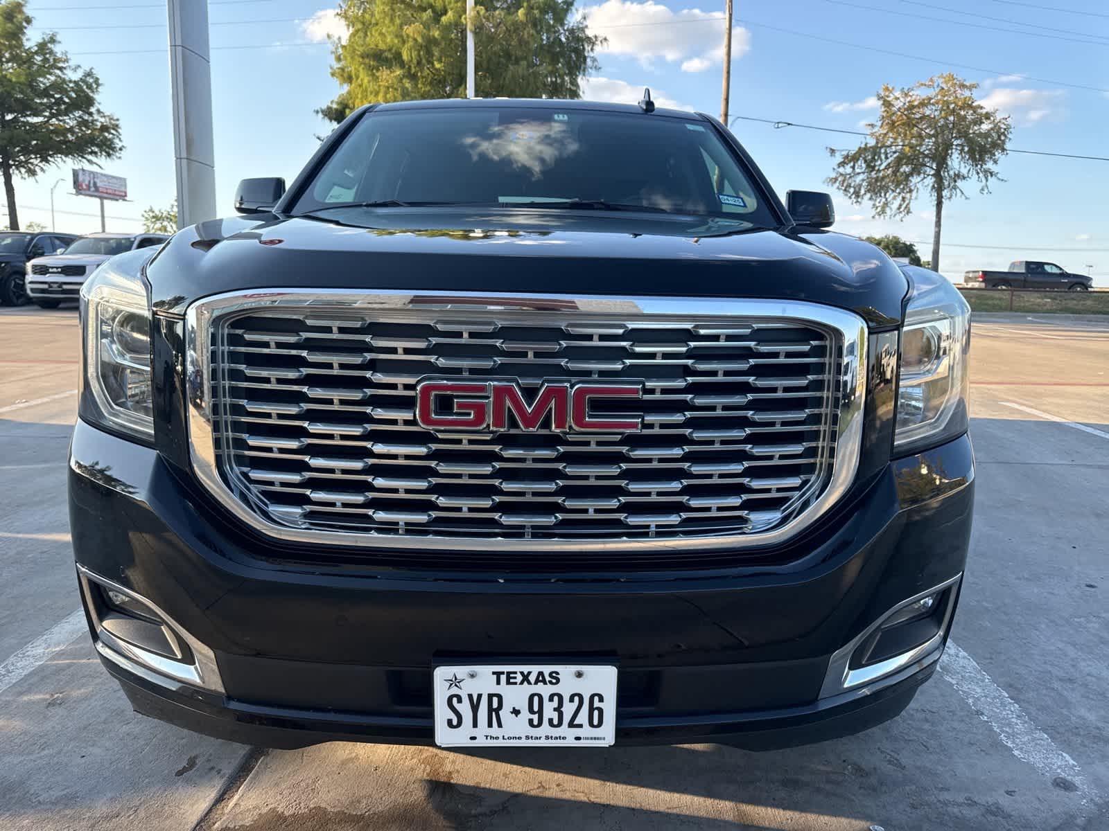 2020 GMC Yukon XL Denali 2