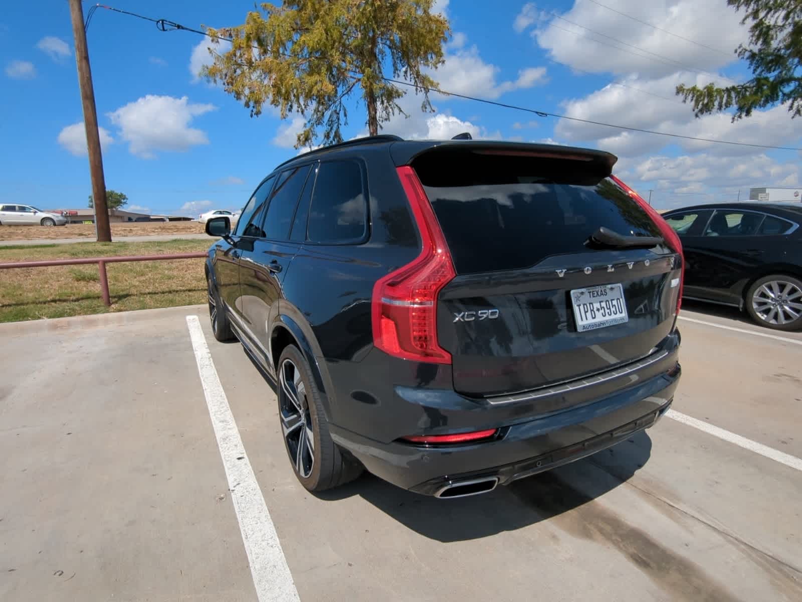 2021 Volvo XC90 R-Design 7