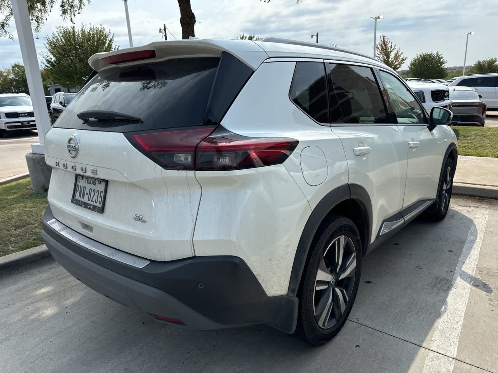 2021 Nissan Rogue SL 4