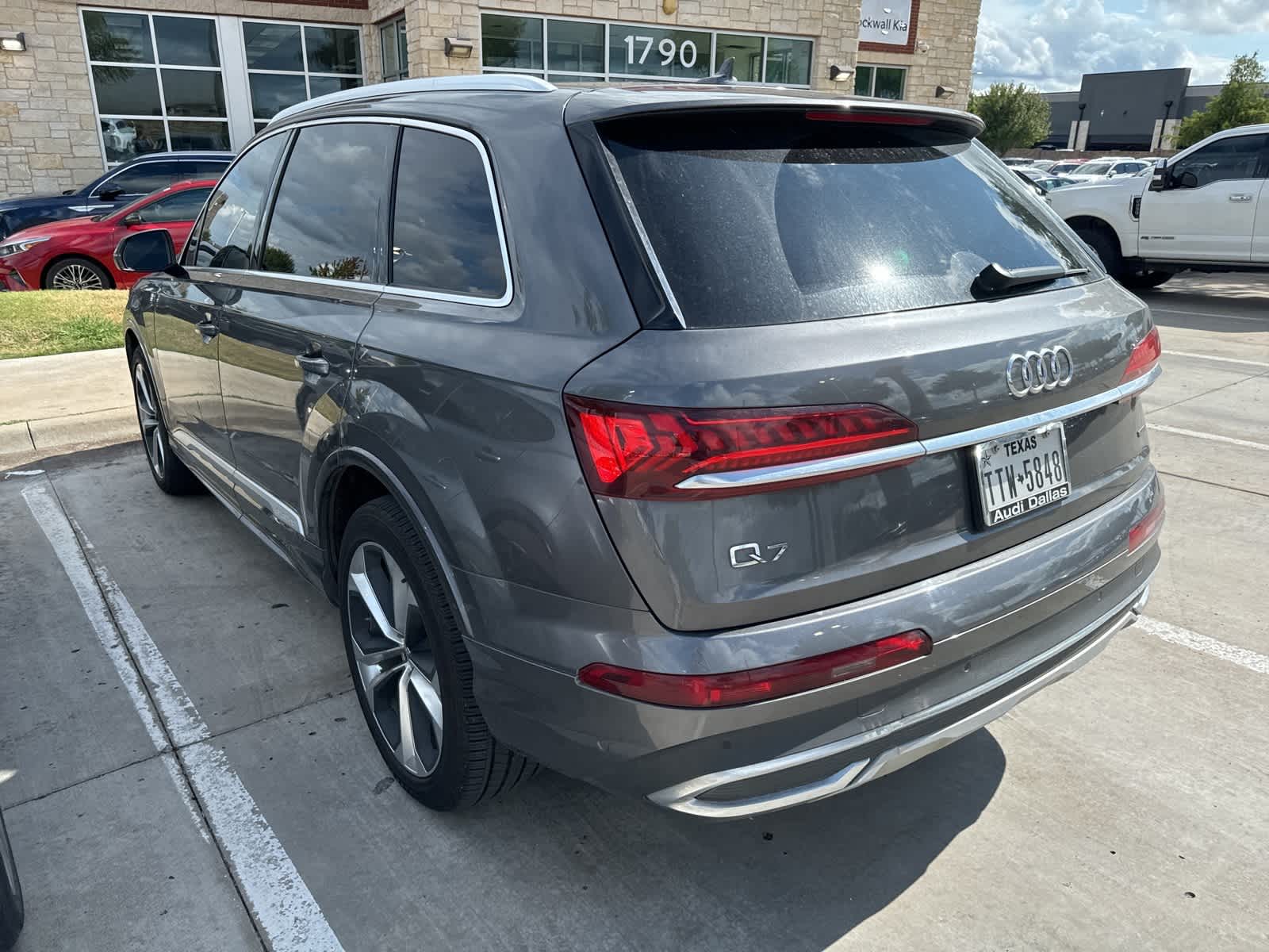 2021 Audi Q7 Premium Plus 4