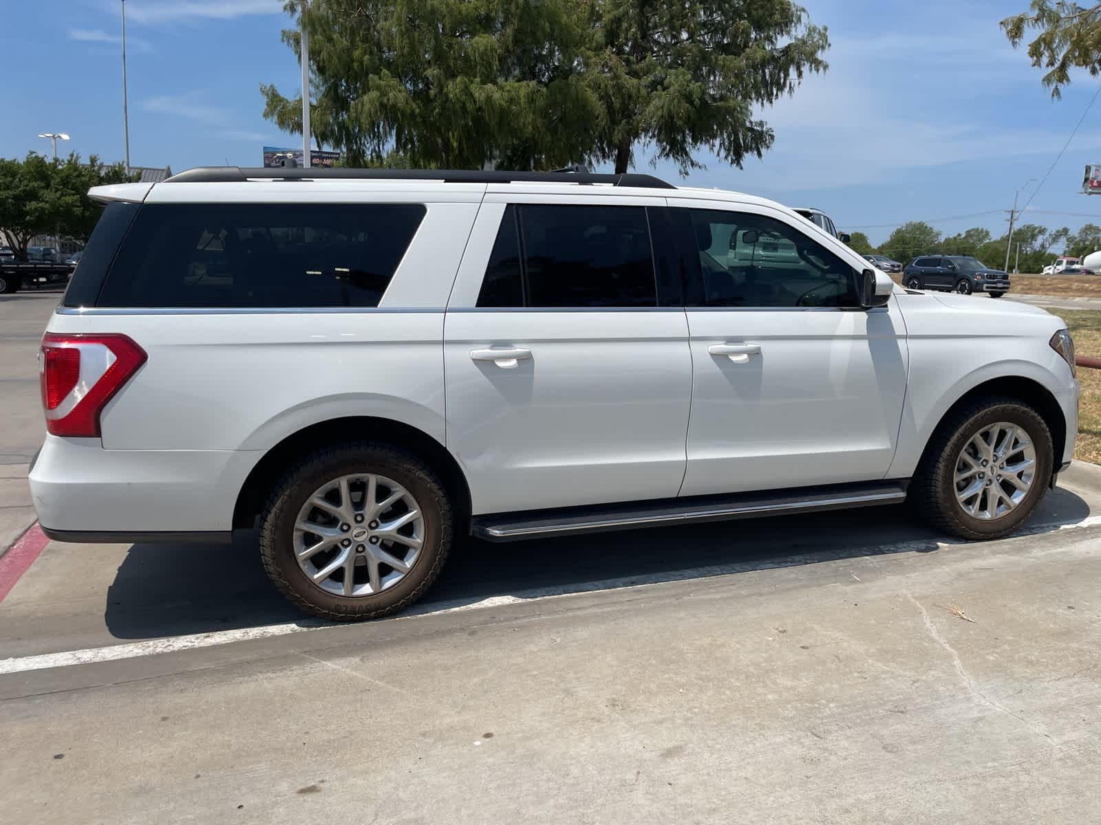 2021 Ford Expedition Max XLT 4