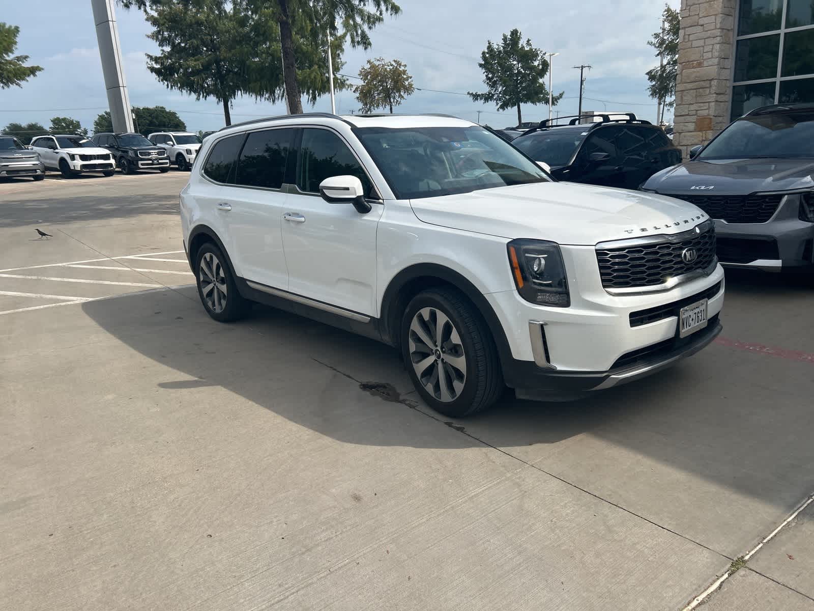 2021 Kia Telluride S 3