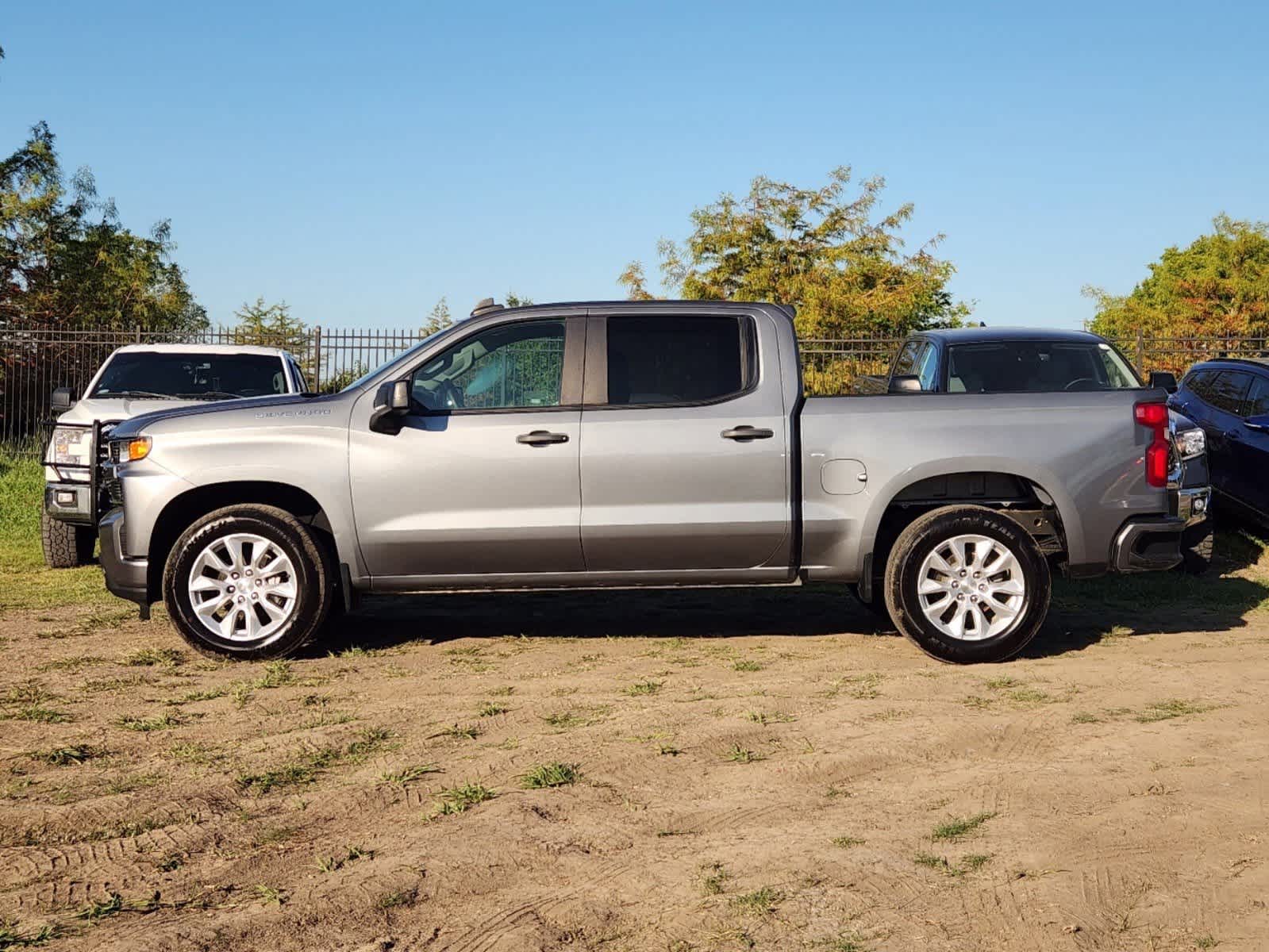 2021 Chevrolet Silverado 1500 Custom 2WD Crew Cab 147 3