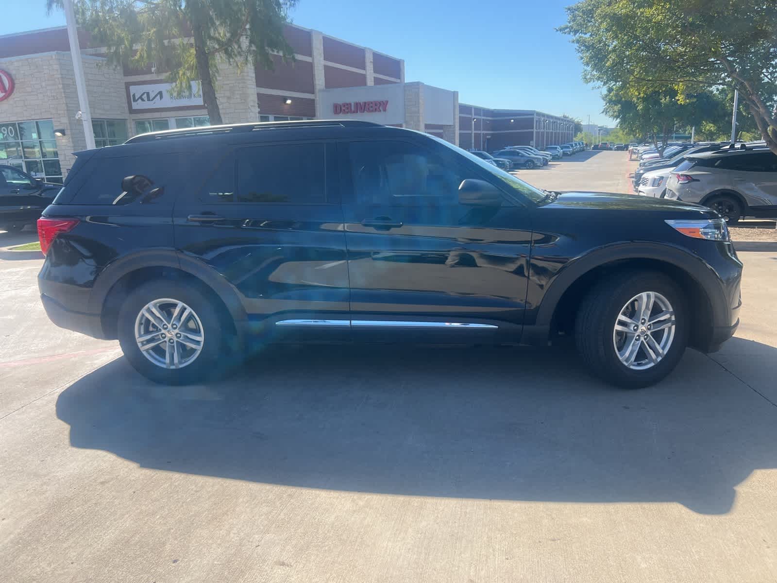 2021 Ford Explorer XLT 4