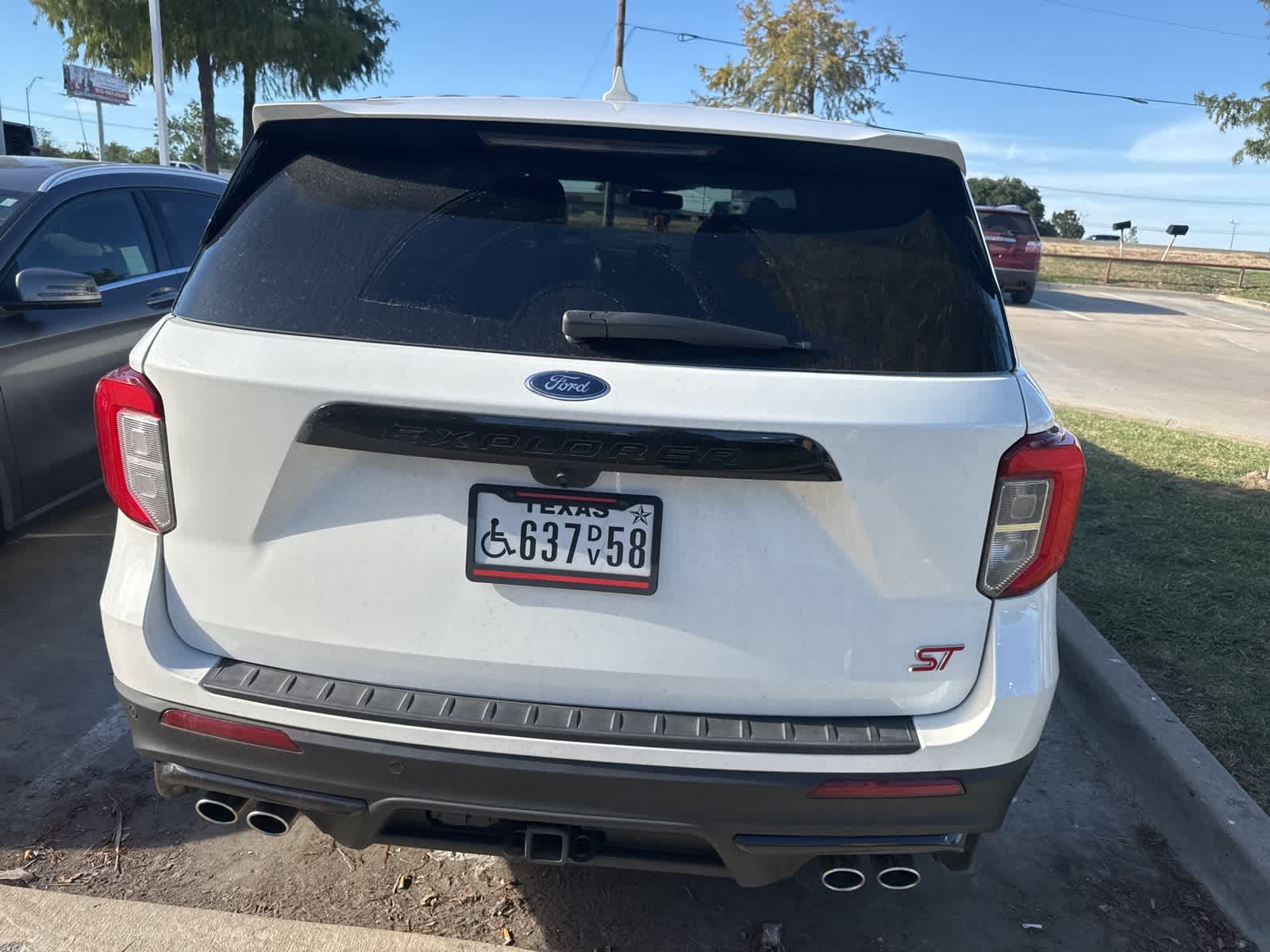 2021 Ford Explorer ST 5