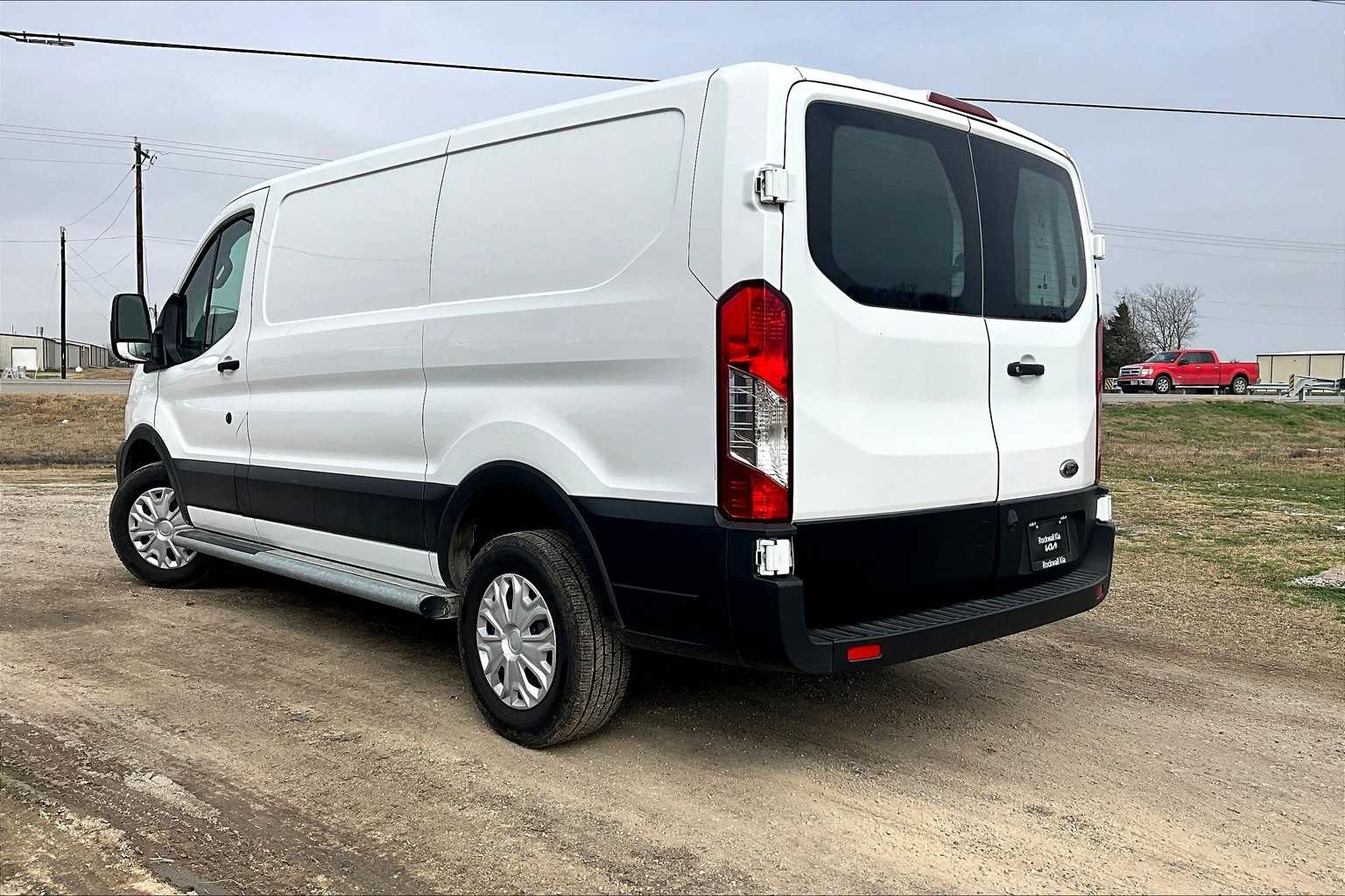 2021 Ford Transit  4