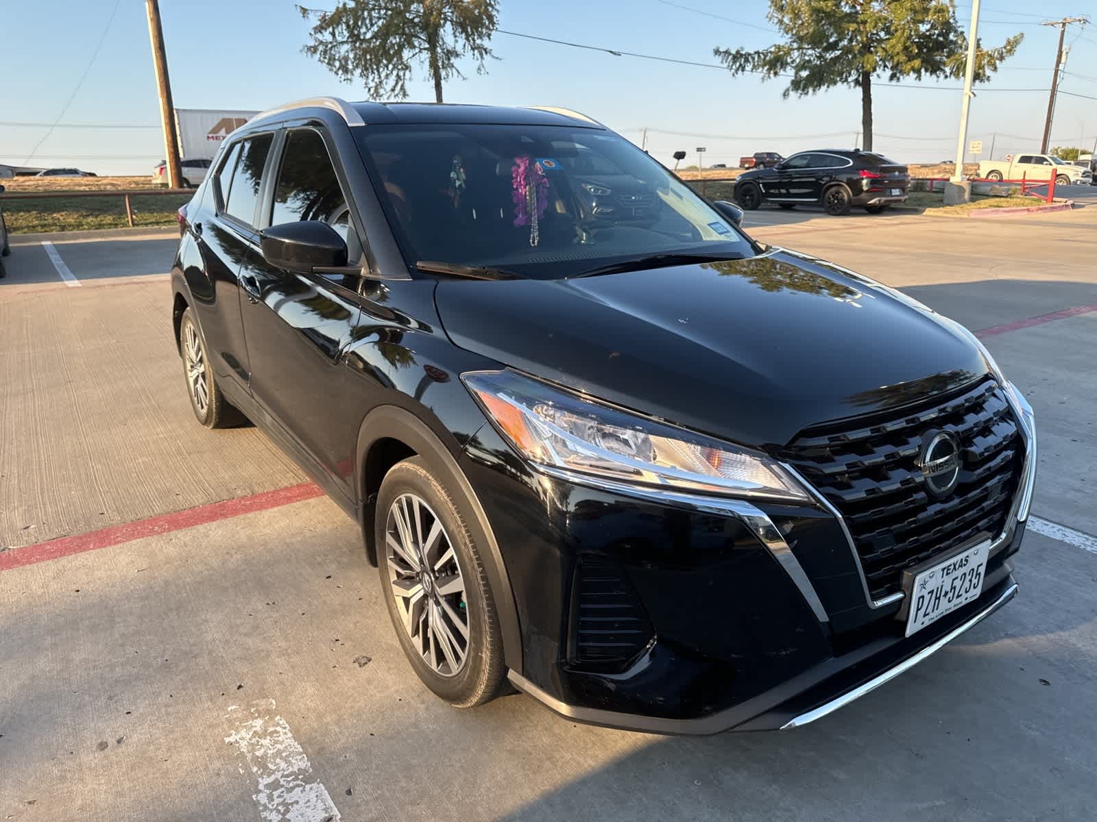 2021 Nissan Kicks SV 3