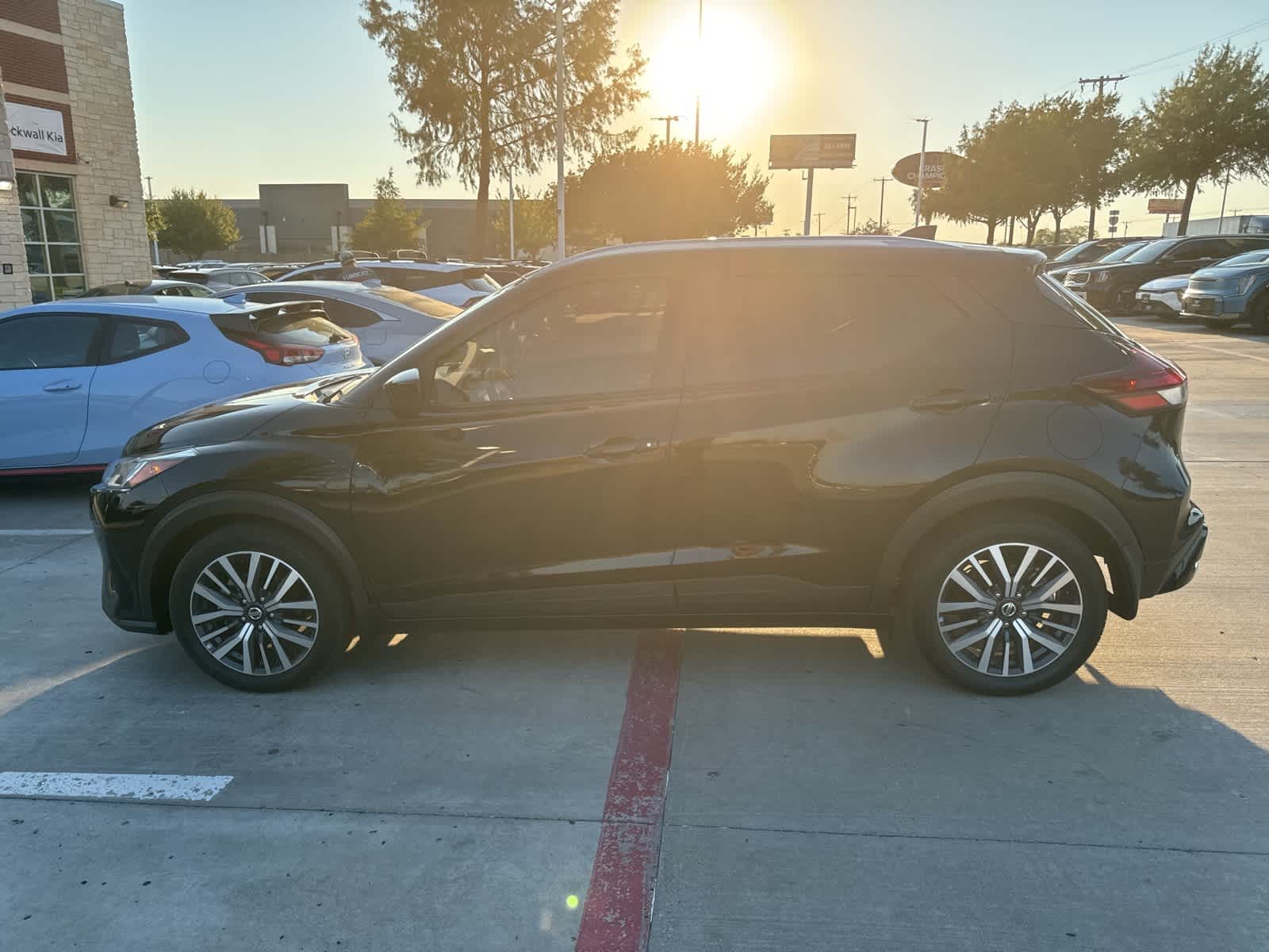 2021 Nissan Kicks SV 8