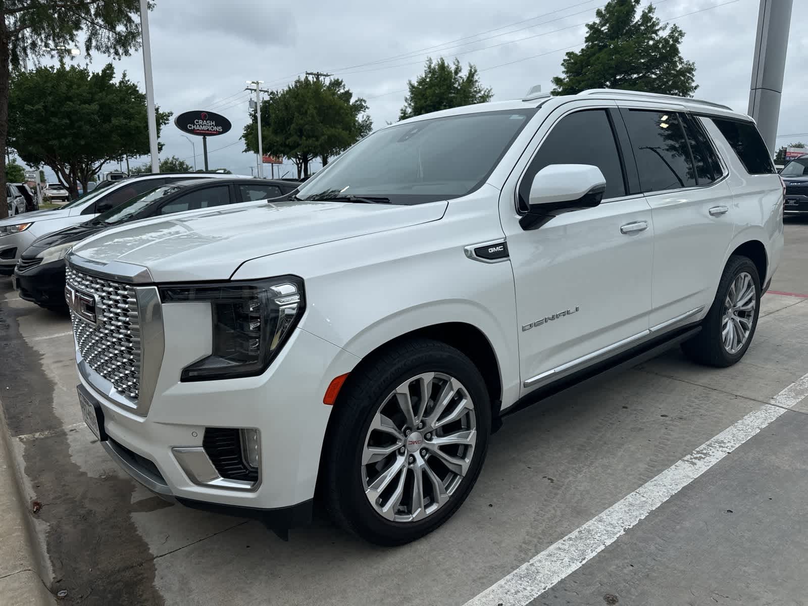 2021 GMC Yukon Denali 1