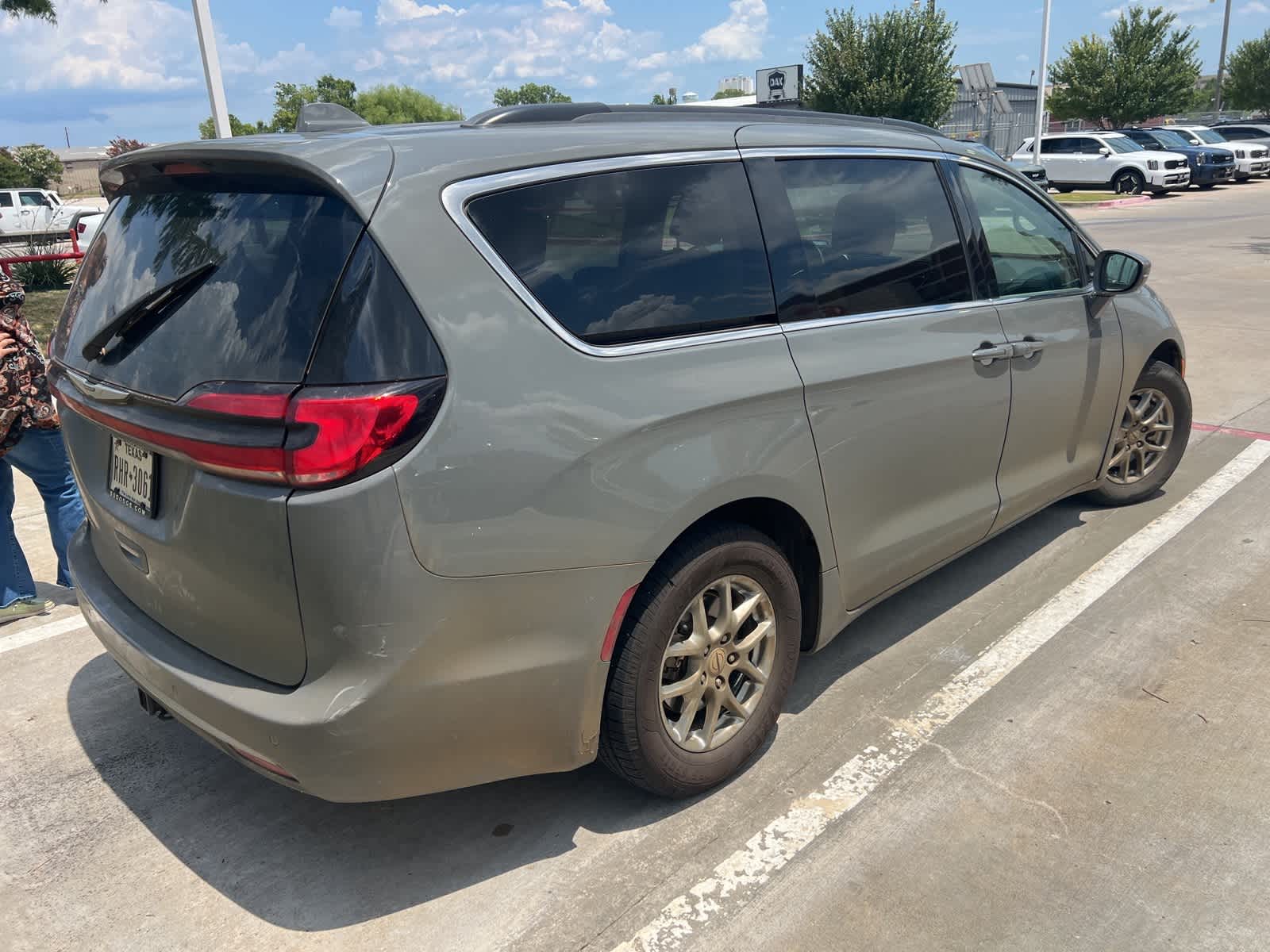 2021 Chrysler Pacifica Touring 5