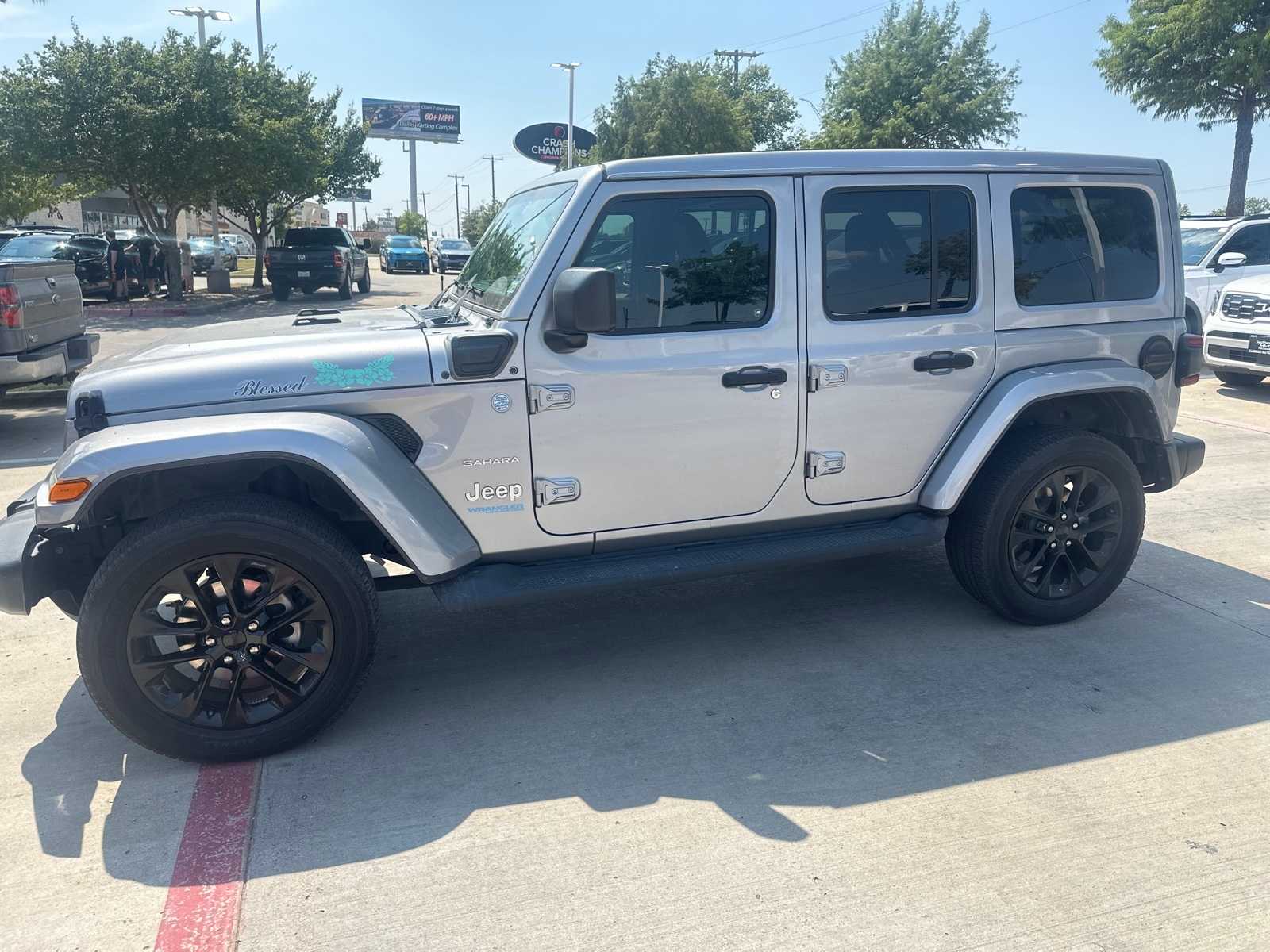 2021 Jeep Wrangler 4xe Unlimited Sahara 6