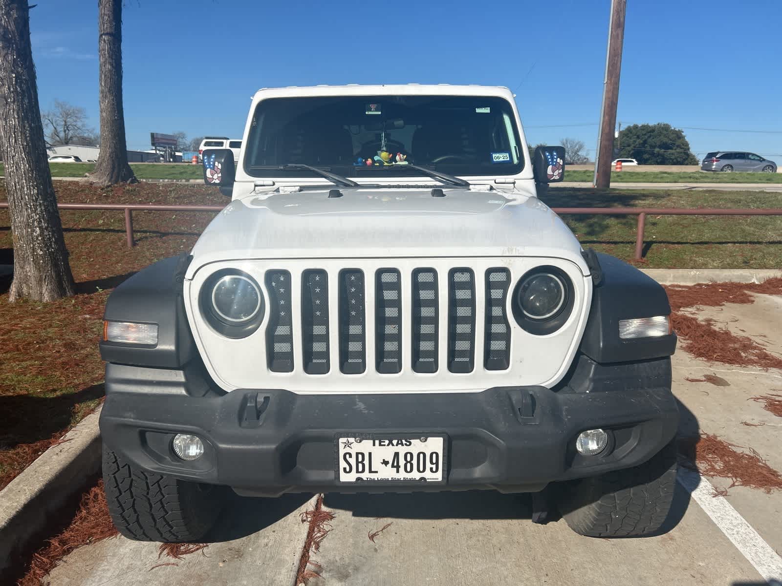 2021 Jeep Wrangler Unlimited Islander 2