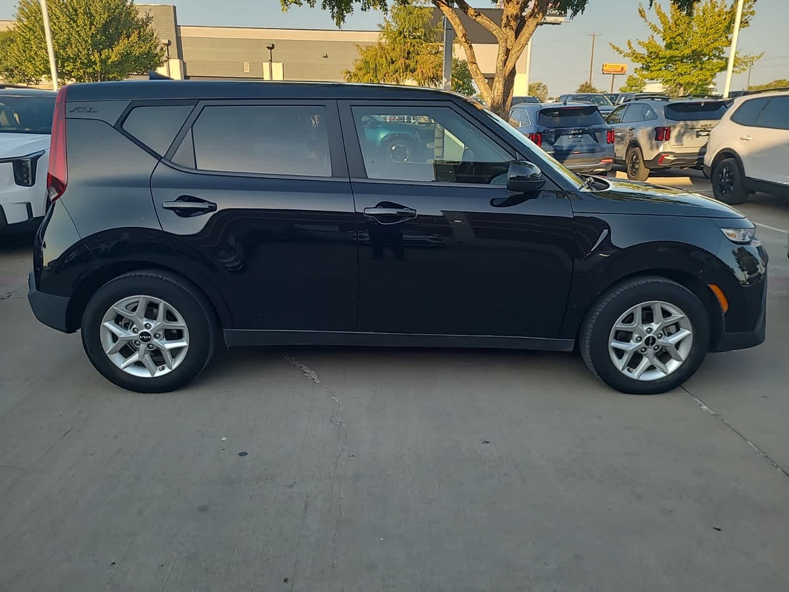 2022 Kia Soul LX 3