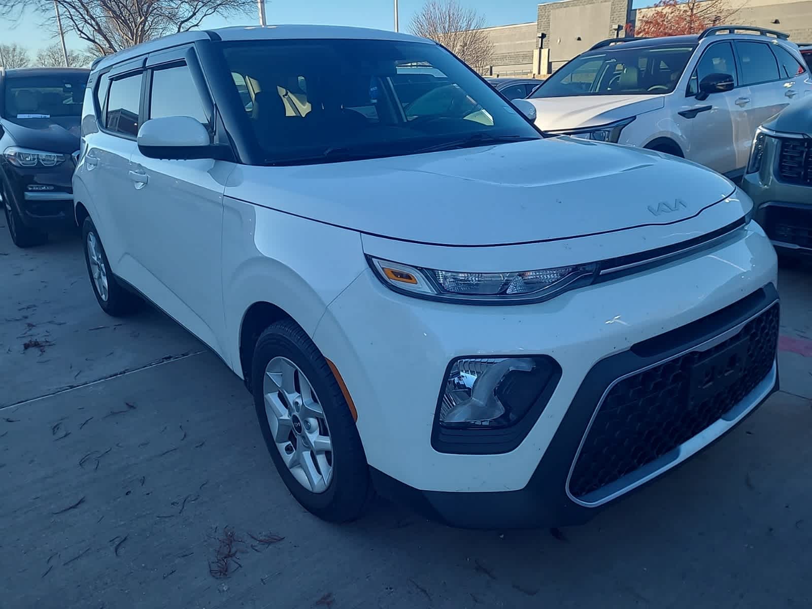 2022 Kia Soul LX 2