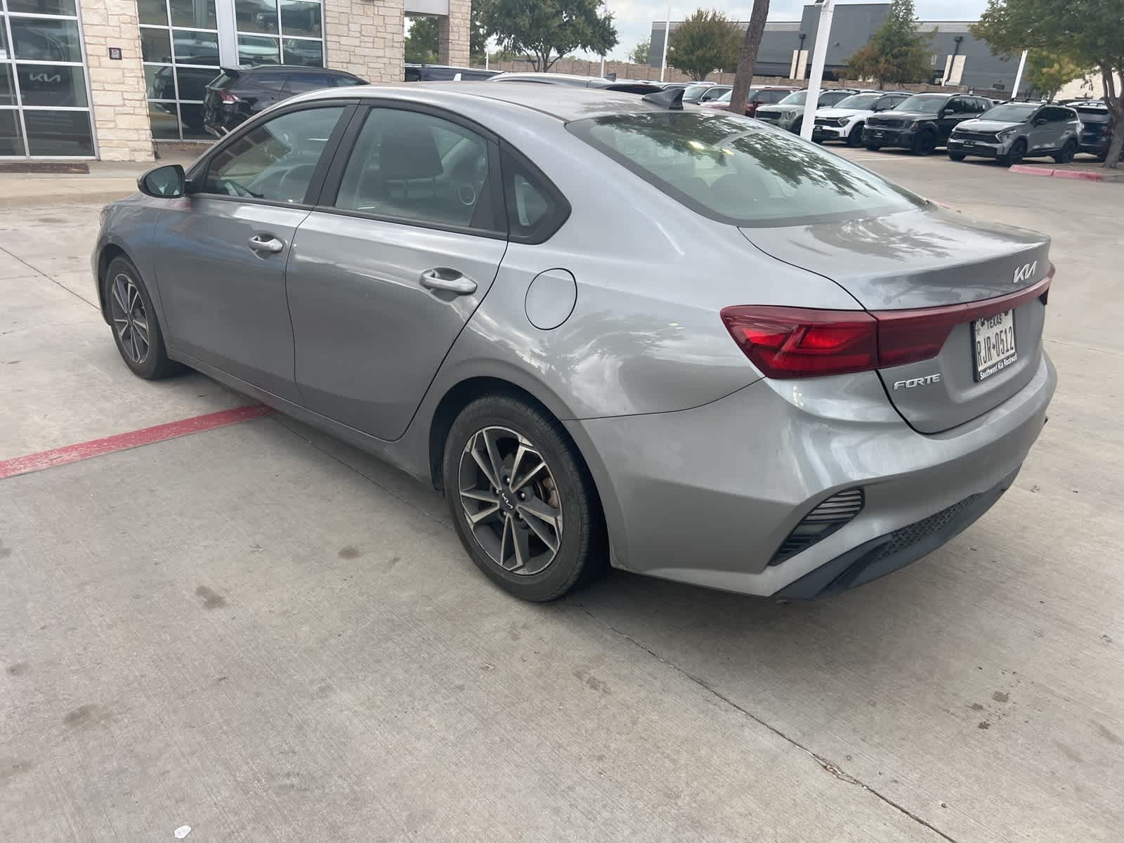 2022 Kia Forte LXS 7