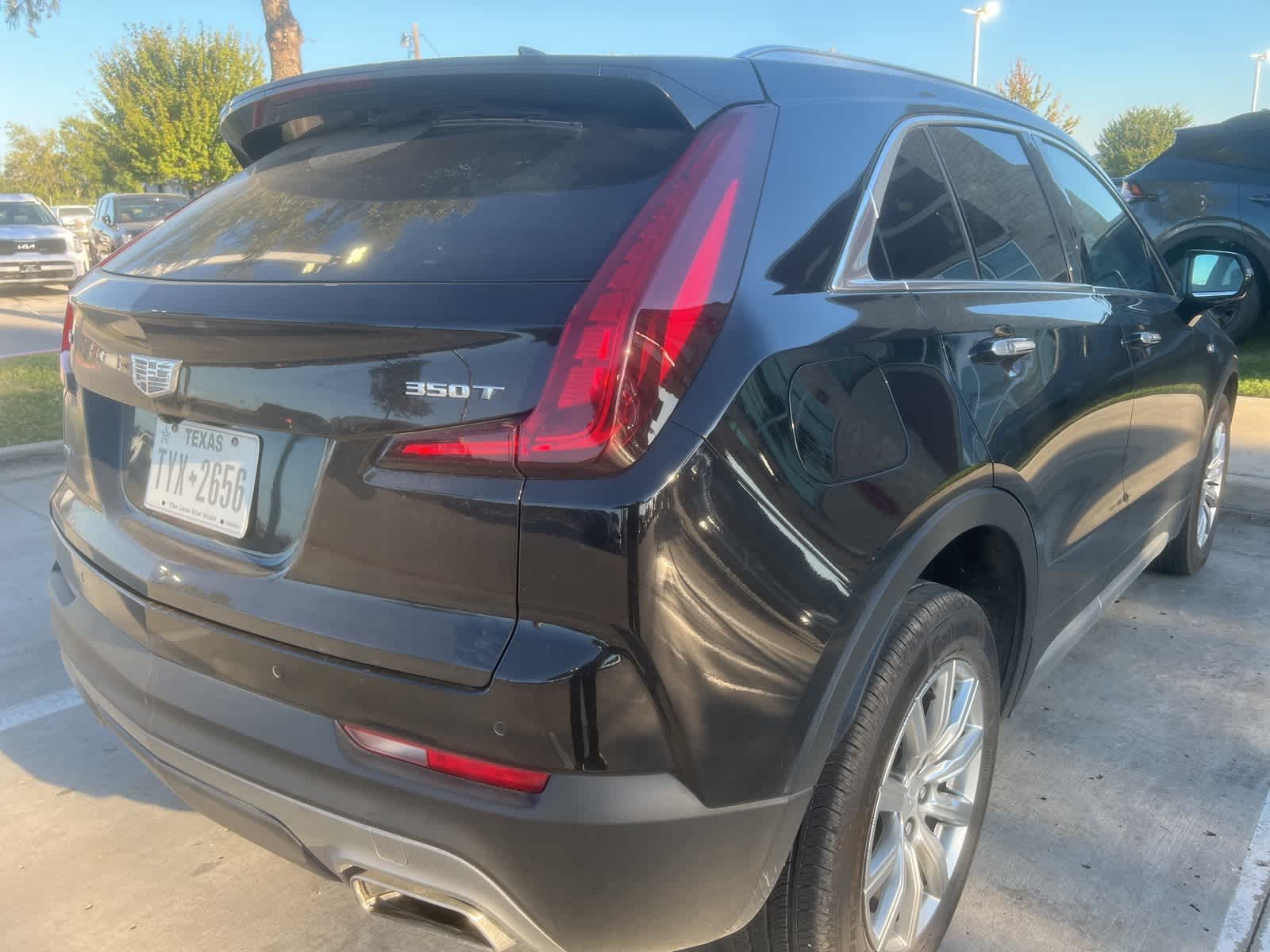 2022 Cadillac XT4 AWD Premium Luxury 5